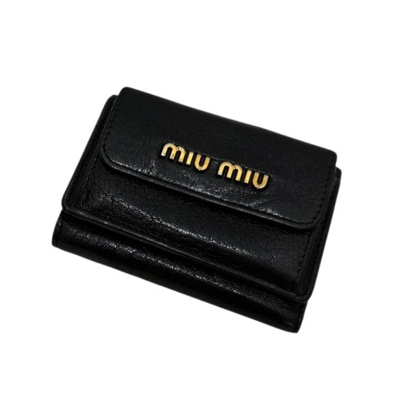 MIU MIU(ミュウミュウ) コンパクトウォレット 3つ折り財布 ブラック