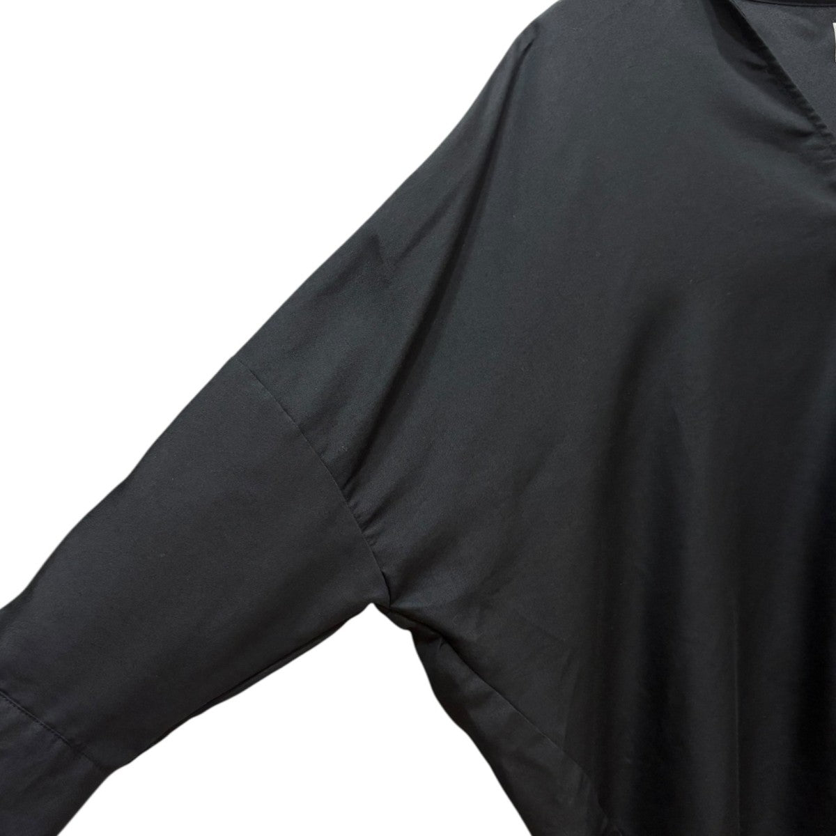Vネックブラウス　VNBlouse