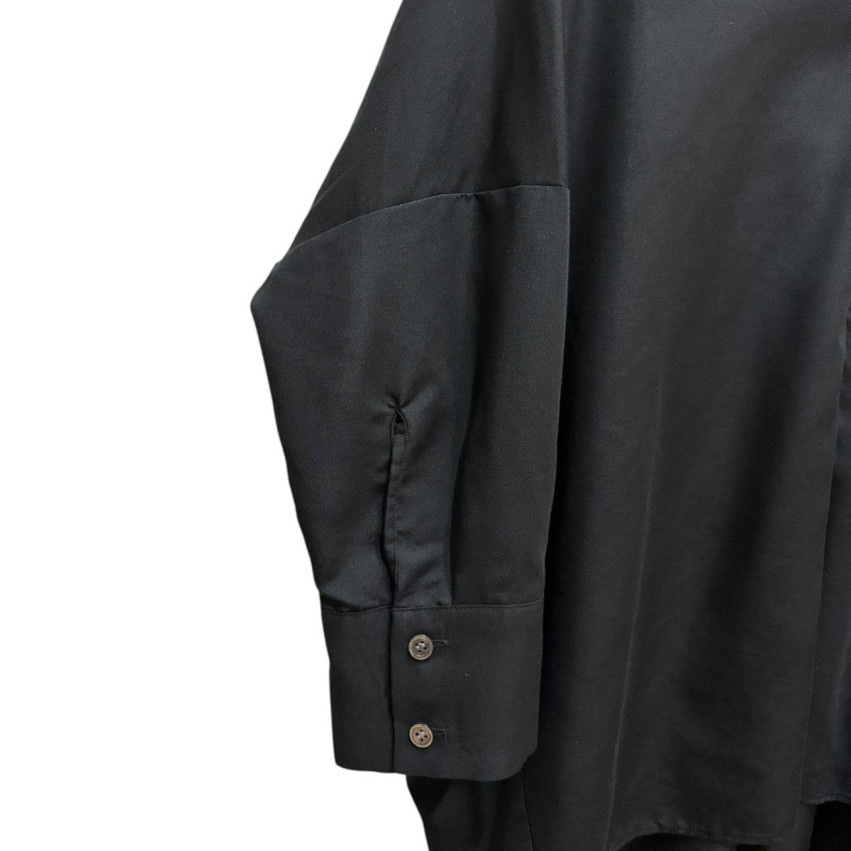 Vネックブラウス　VNBlouse