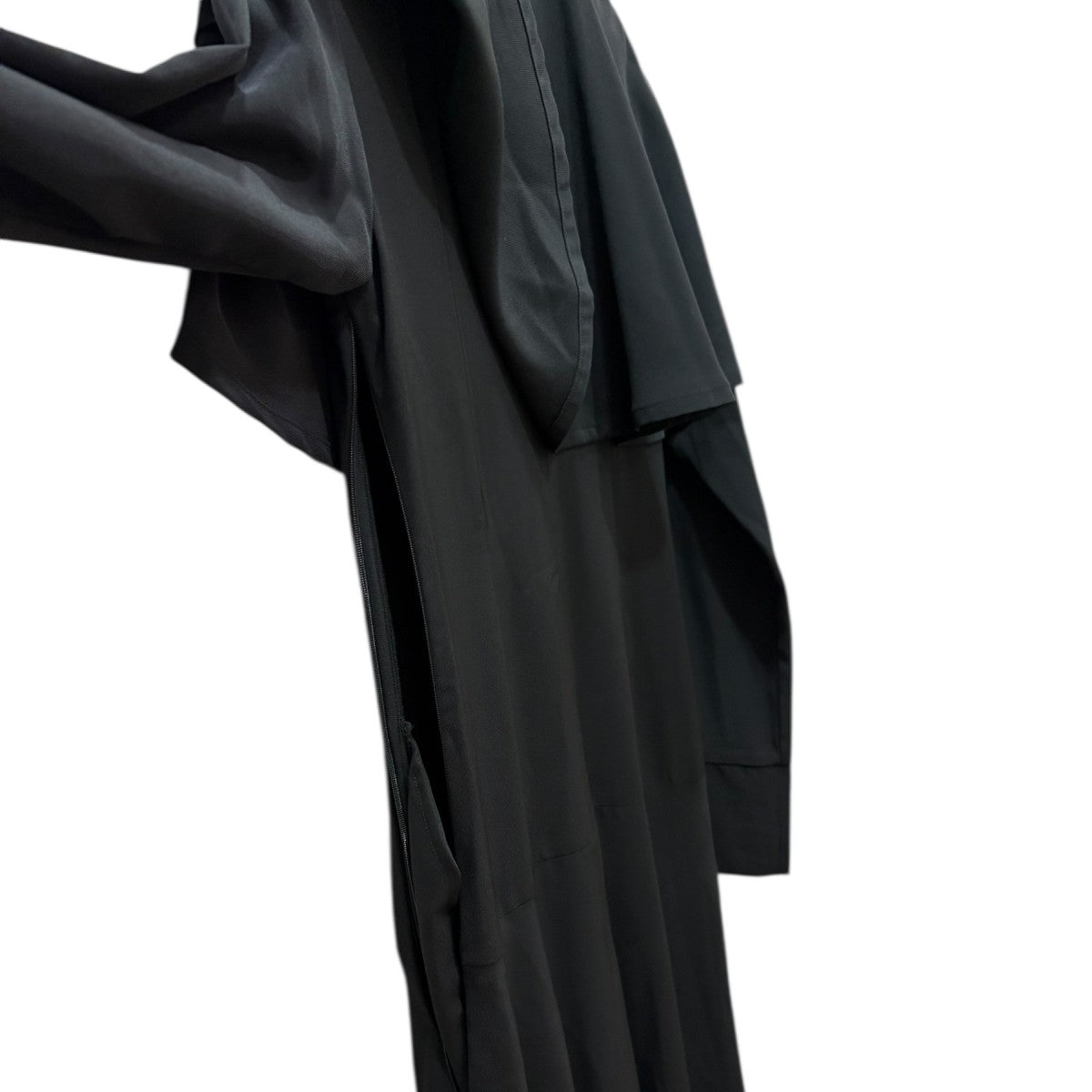 UN3D． SLEEVE DOCKING CAPE OP 522250302401 ドッキングケープワンピース 古着・中古-3枚目のアイテム画像