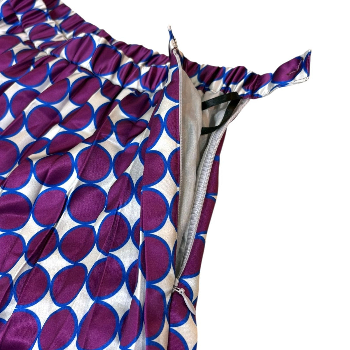 ドット柄オリガミプリーツスカート 522250802601