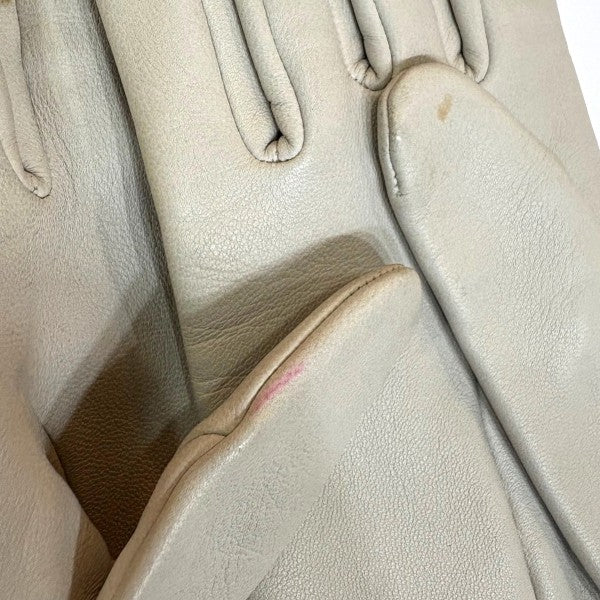HERMES(エルメス) カデナチャーム レザーグローブ アイボリー｜【公式