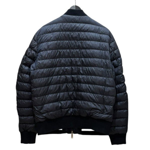 MONCLER×Disney ロジャーラビット リバーシブルダウンジャケット 古着・中古-2枚目のアイテム画像