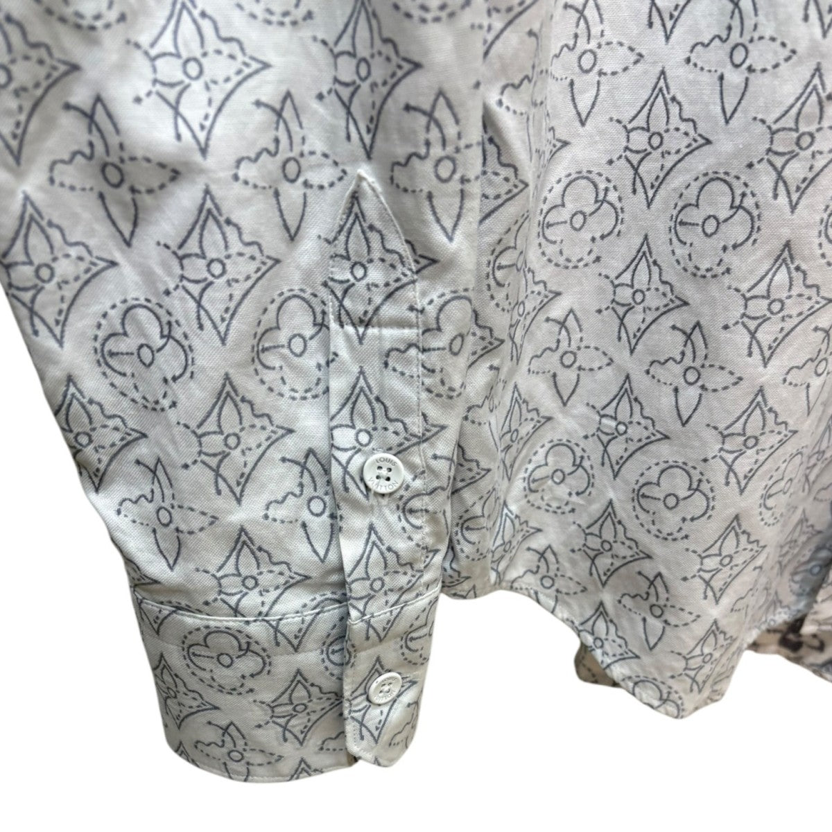 LOUIS VUITTON モノグラムシャツRM212Q E04 HLS43W 古着・中古-4枚目のアイテム画像