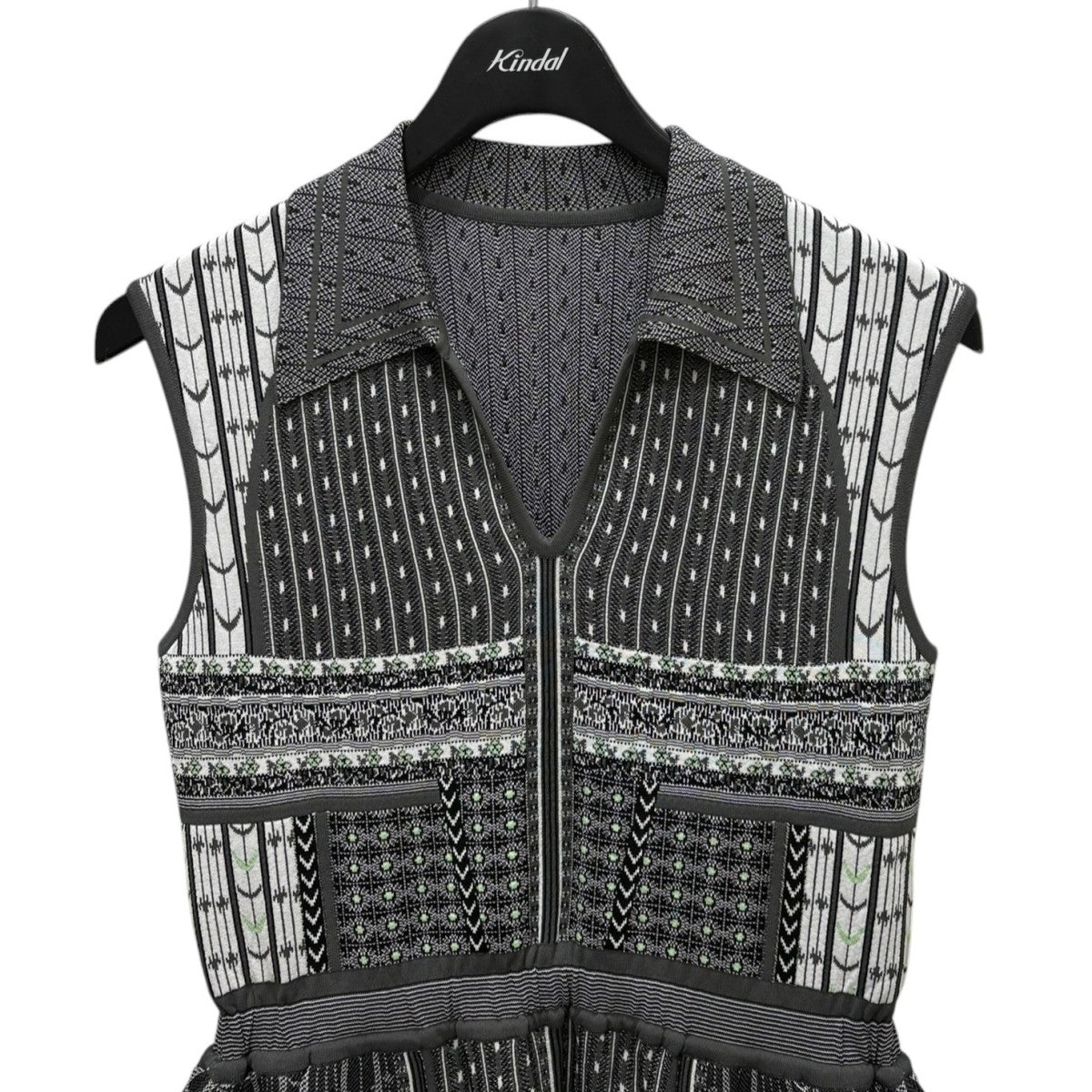 mame kurogouchi Geometric Pattern Knitted DressMM25SS-KN085 古着・中古-3枚目のアイテム画像