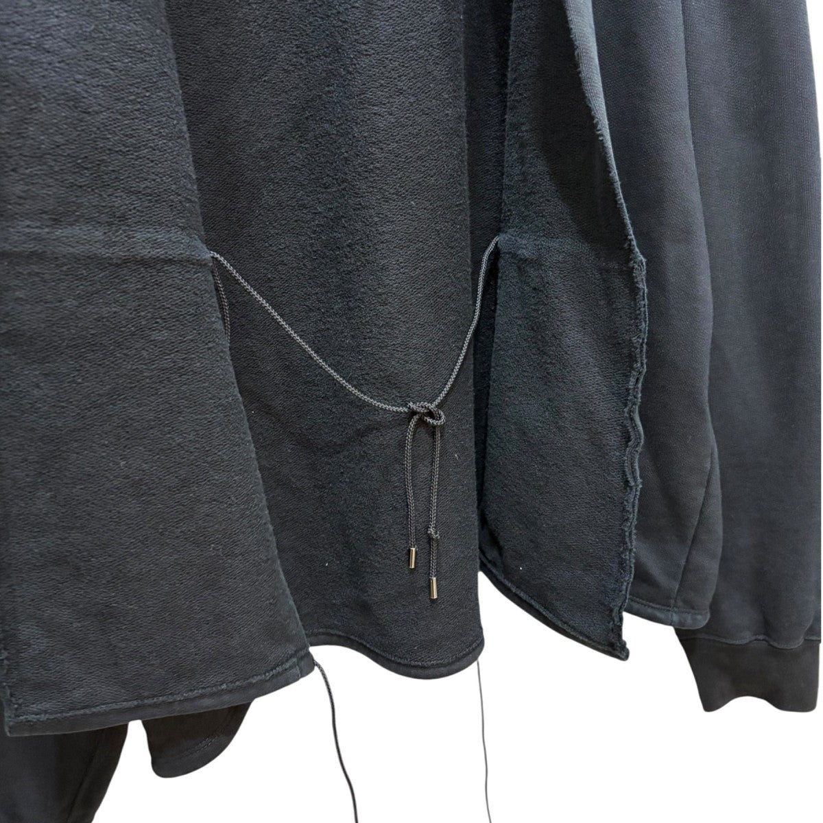 19SSSLASHED HOODIEOAMO702431