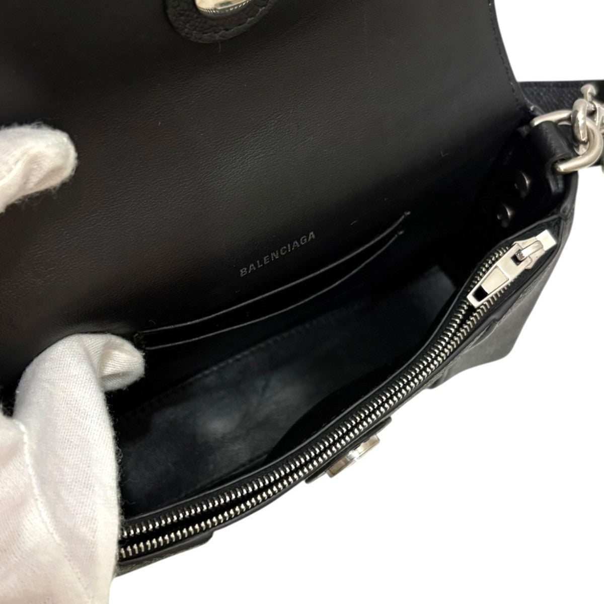 DOWNTOWN CROSS BODY BAG　ダウンタウンクロスボディバッグ