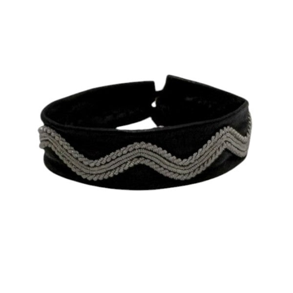 Zig Zag Bracelet　レザーブレスレット