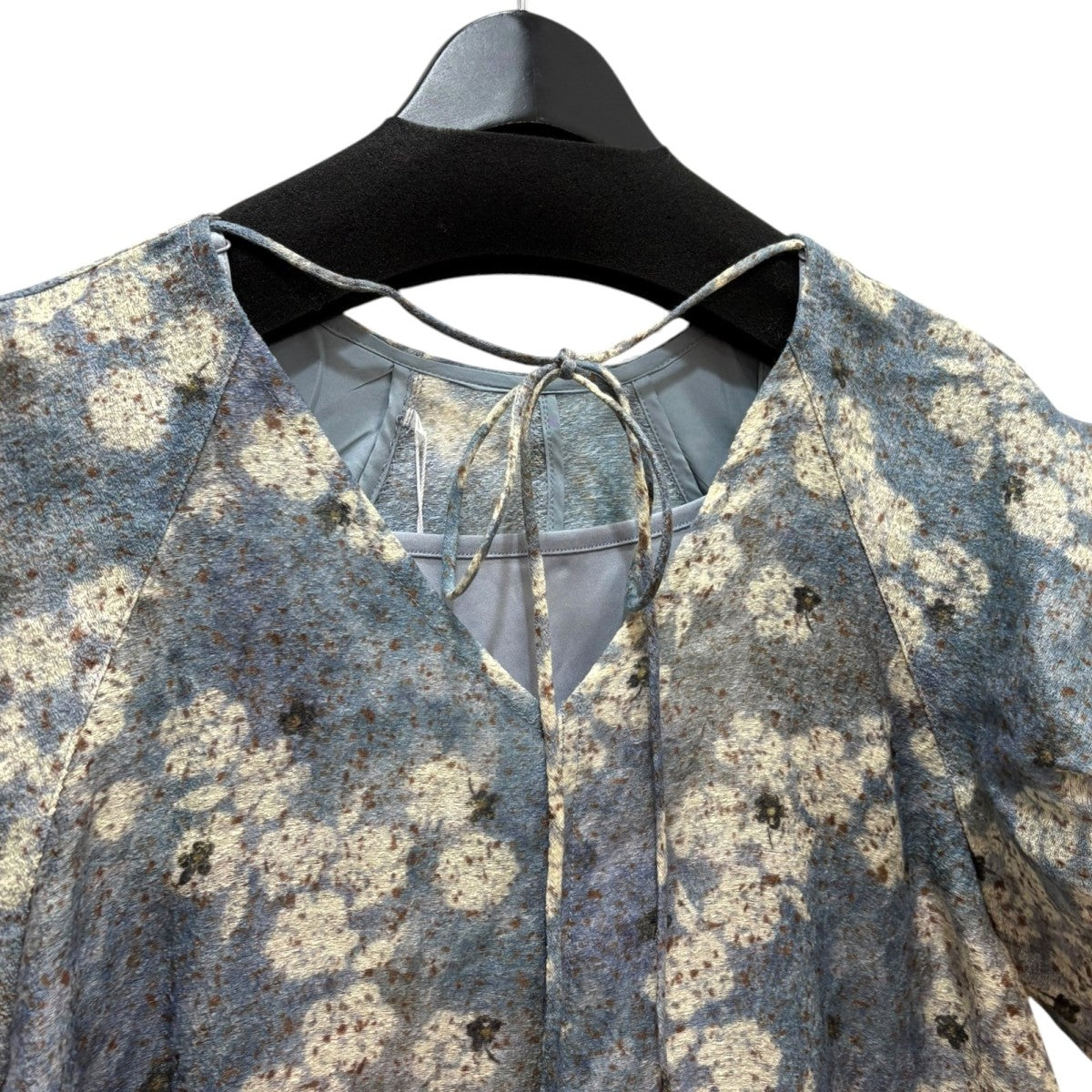 BLUR FLOWER DRESS 　フラワー柄ワンピース　02410590430