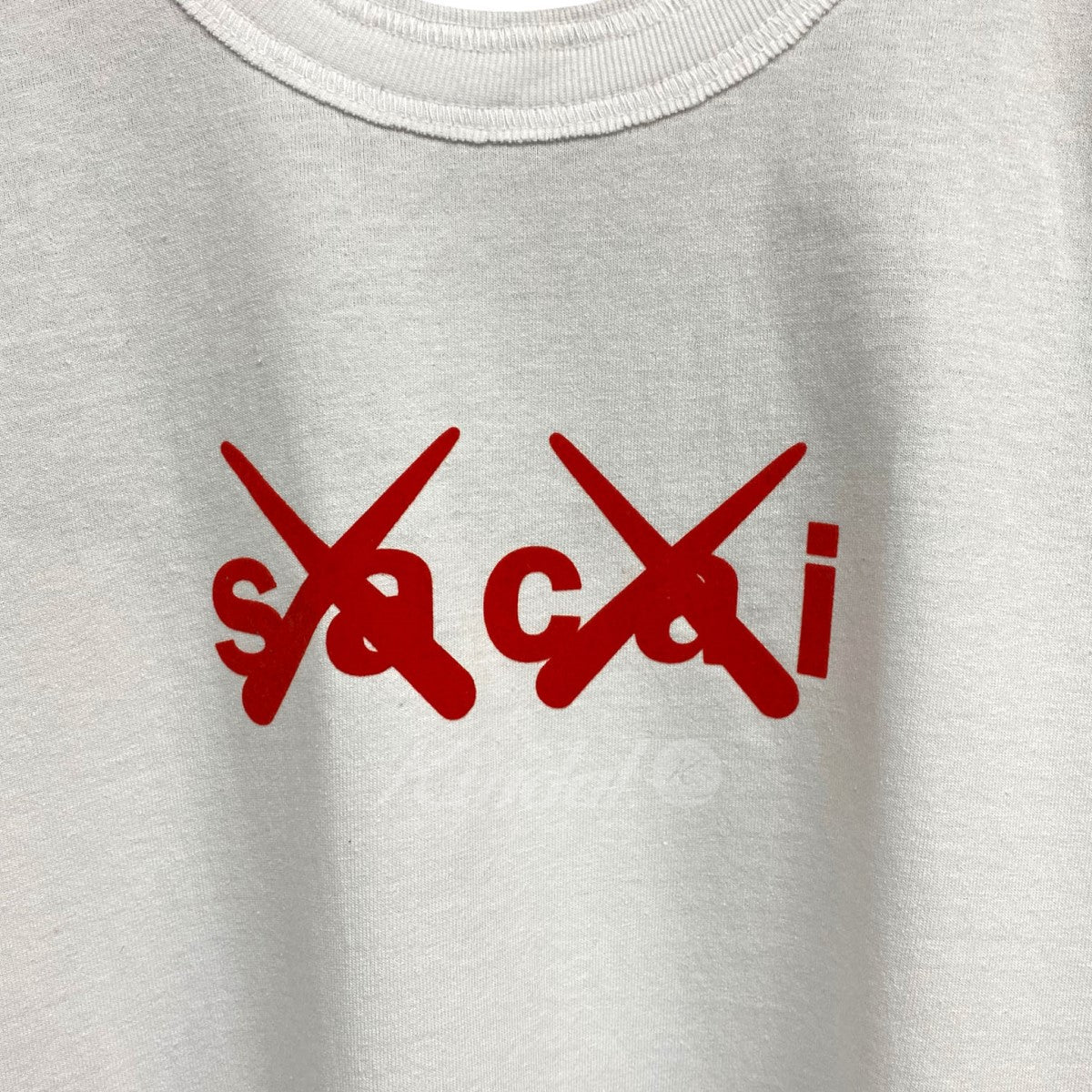 sacai×KAWS 21SS Flock Print T-ShirtロゴTシャツ 古着・中古-4枚目のアイテム画像
