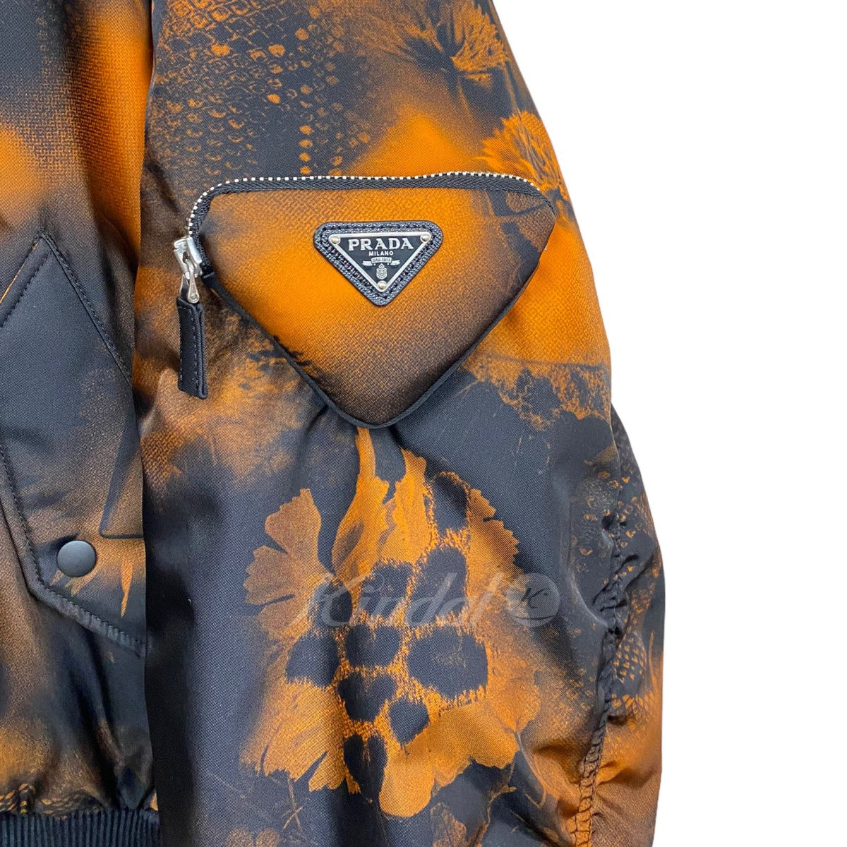 PRADA 22AW Re-Nylon Human Bomber Jacket MA-1ナイロン総柄ジャケット 古着・中古-5枚目のアイテム画像