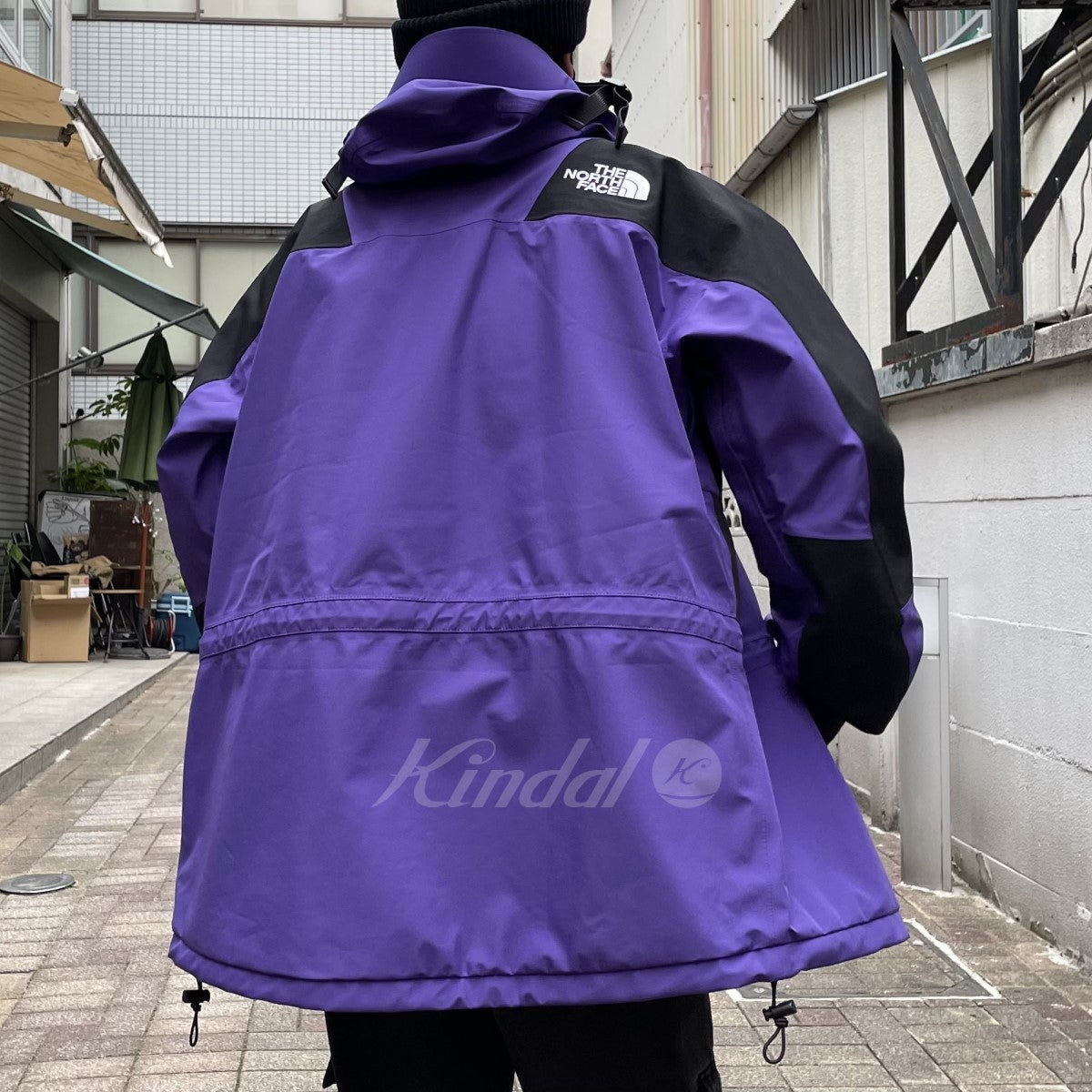 日本未発売1994 Retro Mountain Light Futurelight Jacket