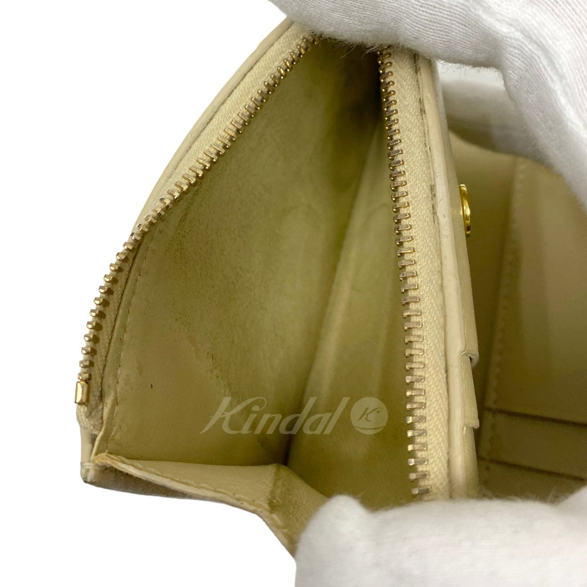 BOTTEGA VENETA(ボッテガヴェネタ) Cassette Small Bi-Fold Wallet二