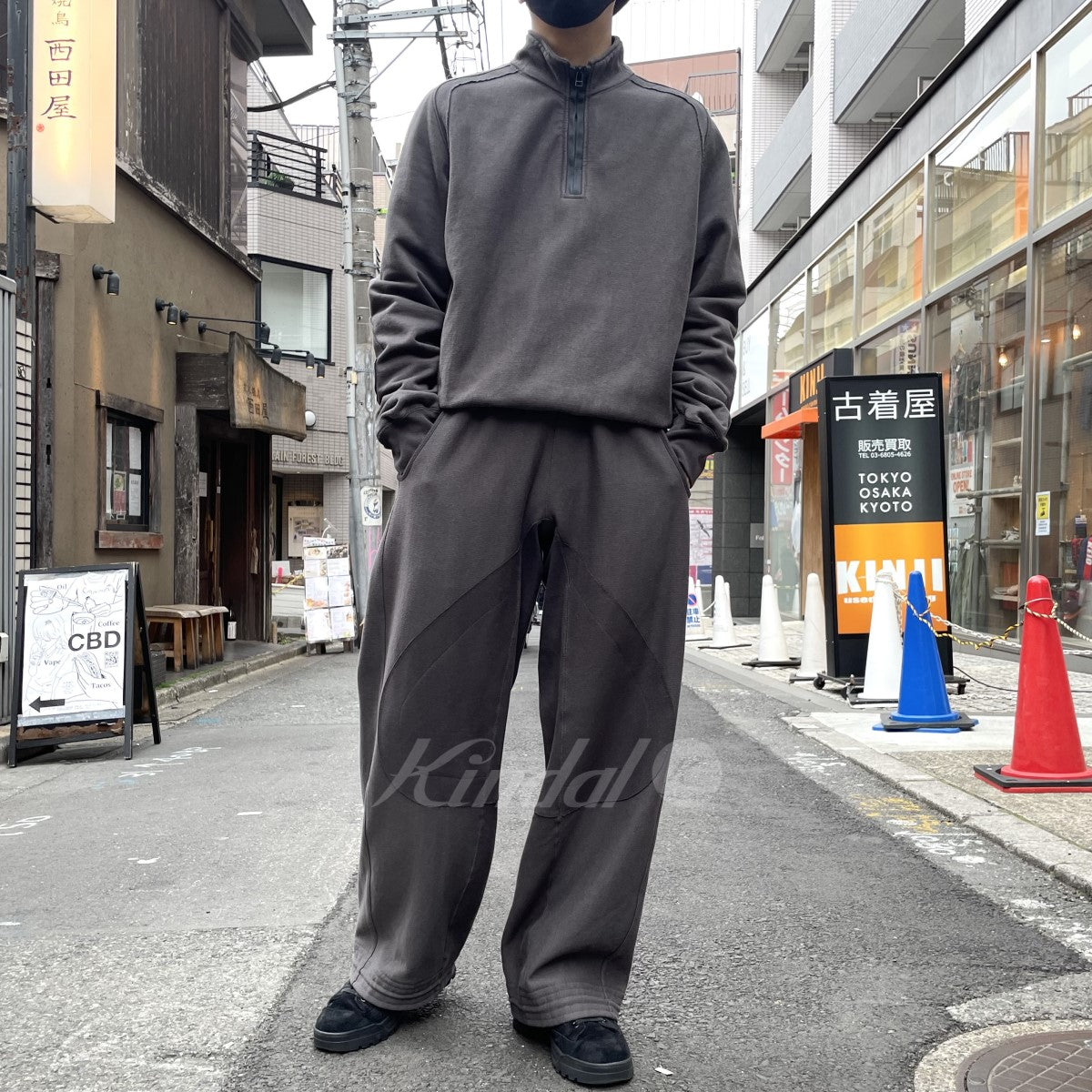 JIAN YE(ジェンイェ) 23AW SOLID ZIPTOP USED加工ハーフZIPスウェット ...