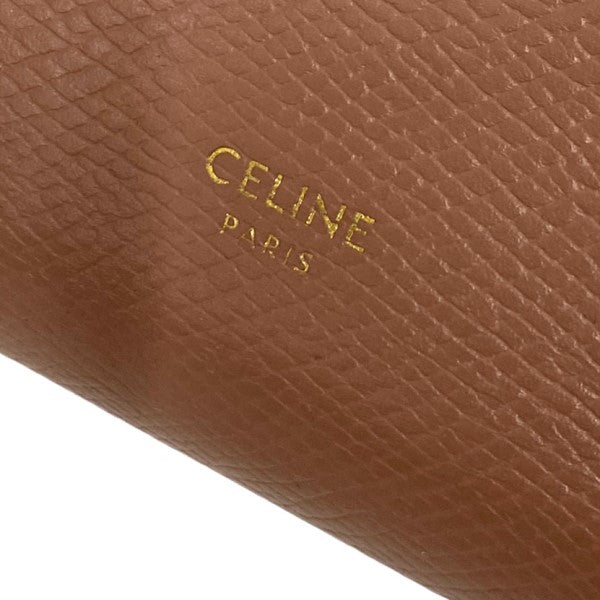 CELINE(セリーヌ) バイカラーグレインドカーフスキンスモールストラップウォレット財布 ピンク サイズ  タテ8.5cm×ヨコ10.5cm｜【公式】カインドオルオンライン ブランド古着・中古通販【kindal】