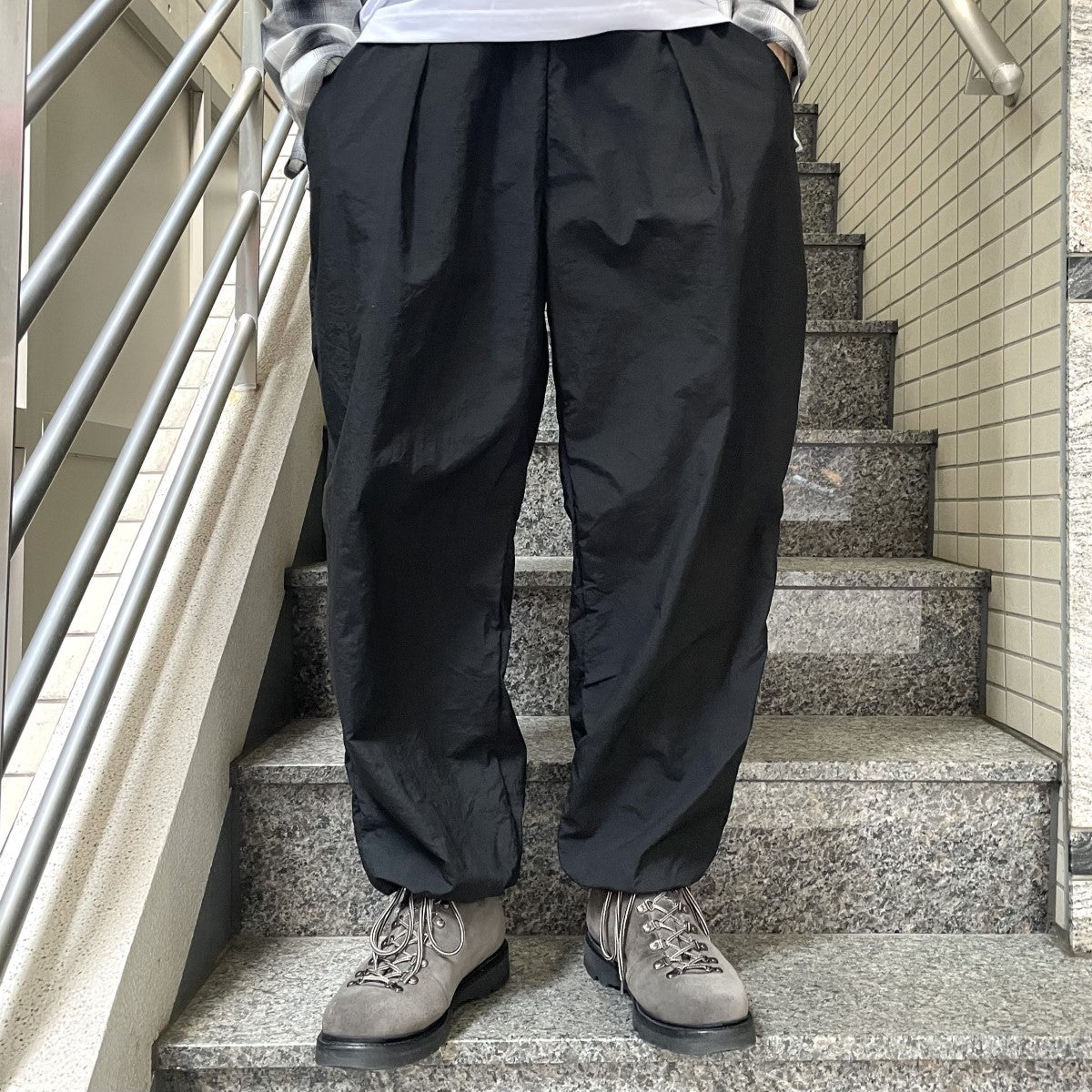 TEATORA sendagaya(テアトラ 千駄ヶ谷店) 限定Wallet Pants Resort E／H-packable ウォレットパンツリゾートパッカブル ブラック サイズ 3｜【公式】カインドオルオンライン ブランド古着・中古通販【kindal】