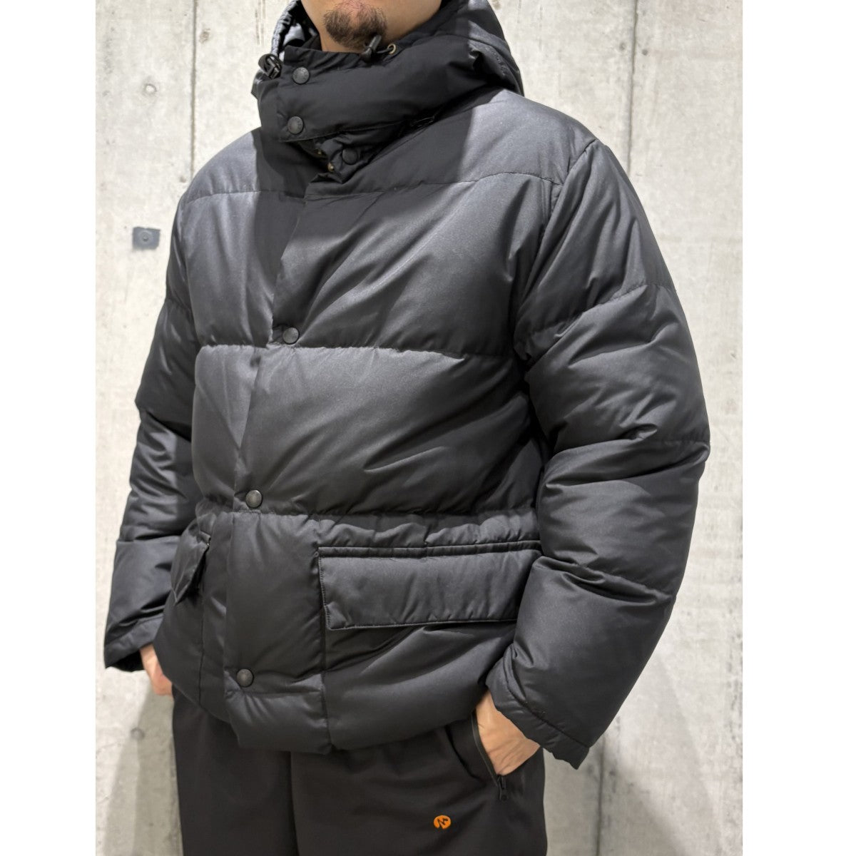 MONCLER 茶タグ廃番PARISパリボリュームダウンジャケット 古着・中古-2枚目のアイテム画像