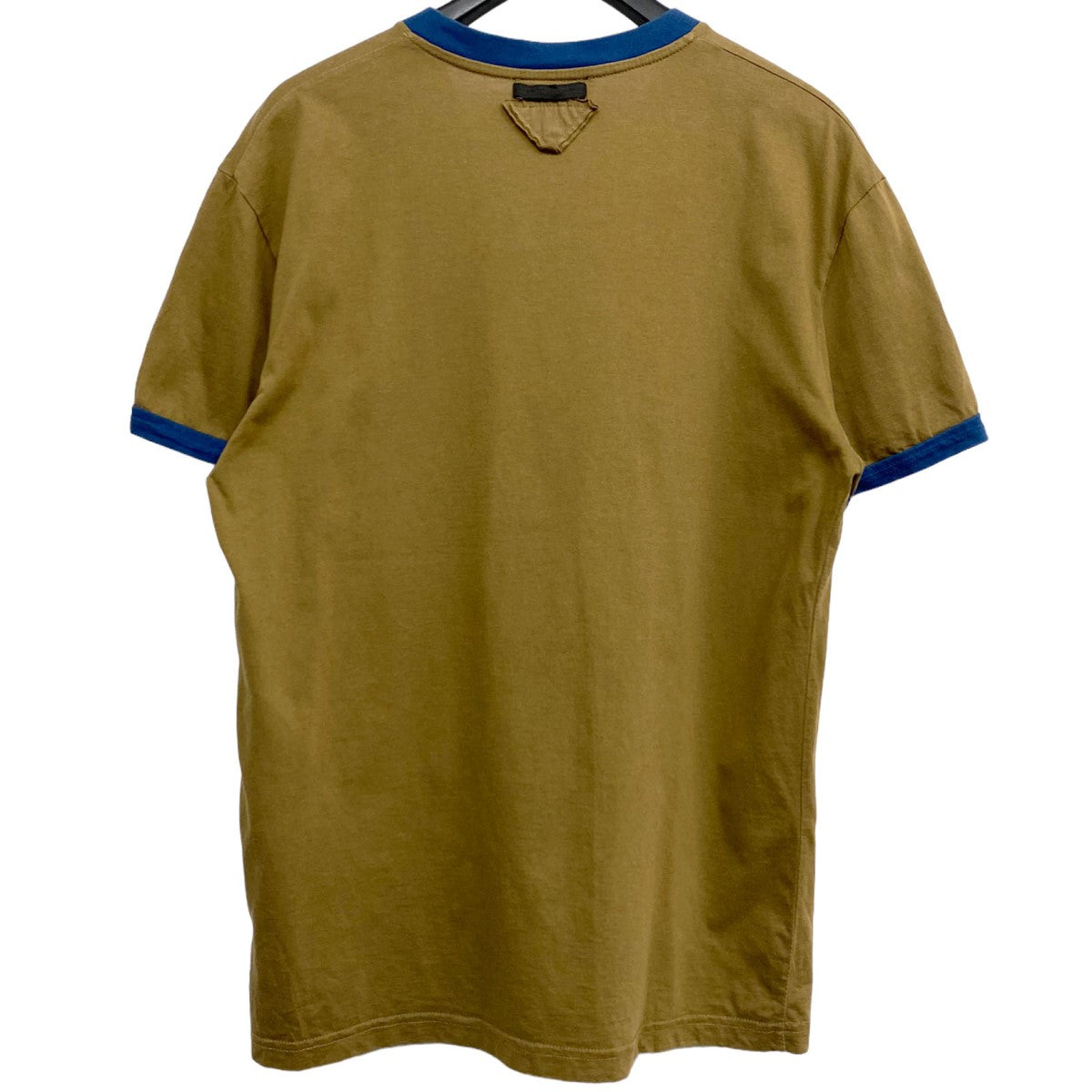 PRADA(プラダ) トライアングルパッチバイカラーVネックTシャツ