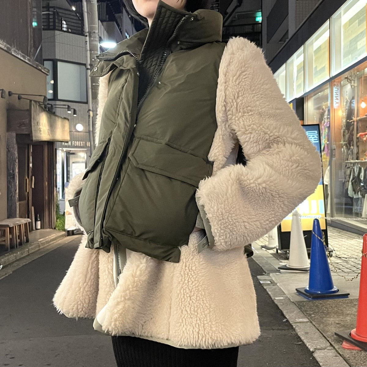 sacai(サカイ) 22AWFAUX SHEARLING × PADDED BLOUSONミリタリーボア