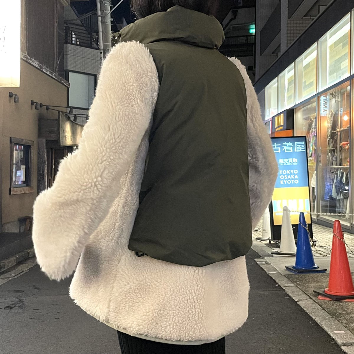 sacai(サカイ) 22AWFAUX SHEARLING × PADDED BLOUSONミリタリーボア