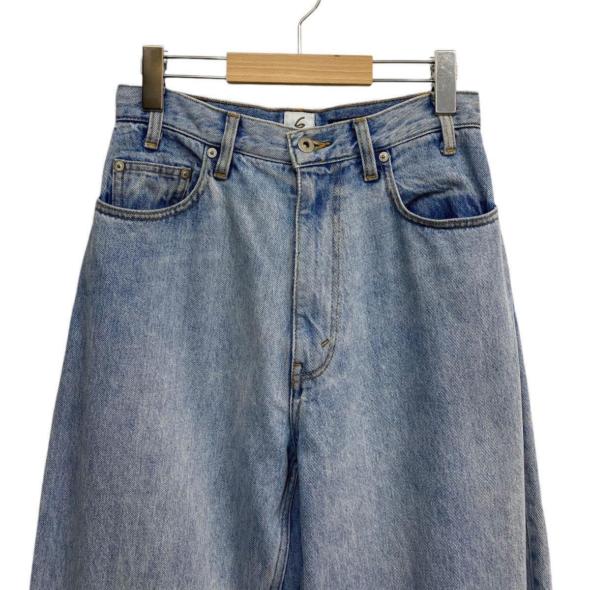 6(ROKU) TIMEMACHINE high-waist tapered denim USED加工テーパードデニムパンツ ライトインディゴ サイズ  26(70cm)｜【公式】カインドオルオンライン ブランド古着・中古通販【kindal】