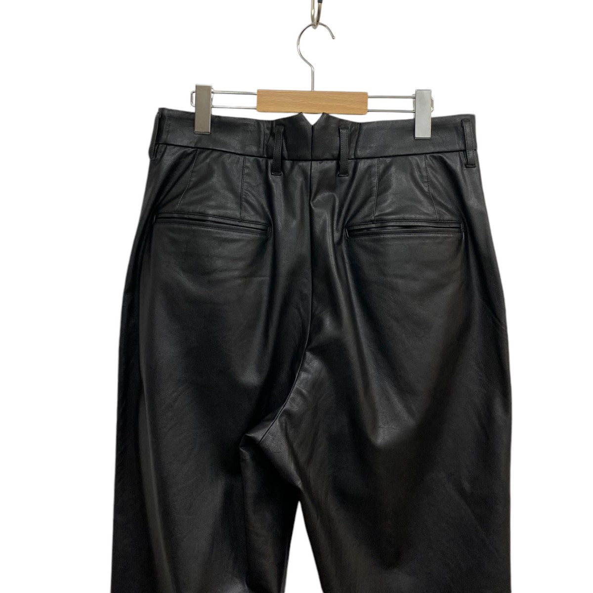 Ex Wide Tapered Trousers Leatherフェイクレザーワイドタックテーパードパンツ