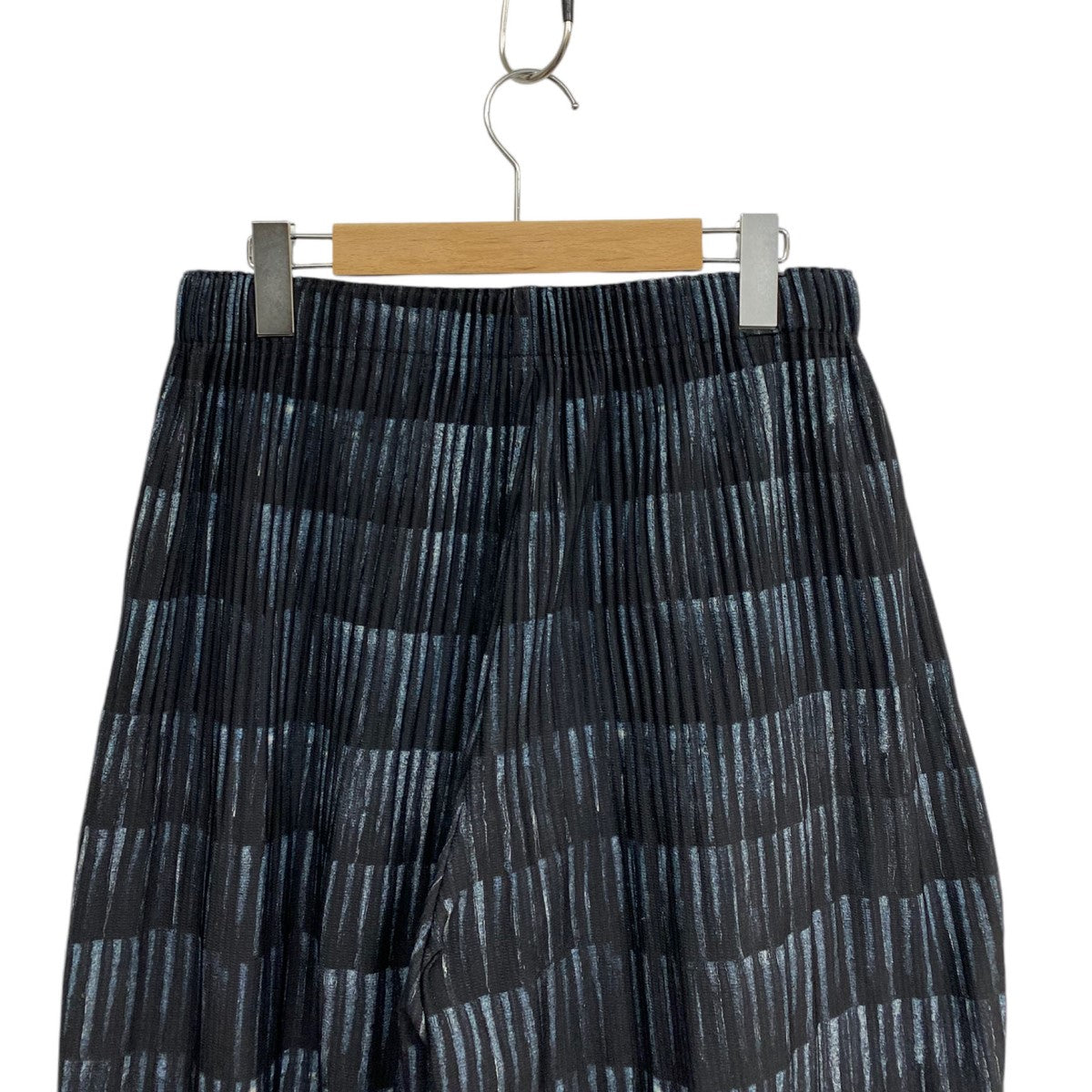 HOMME PLISSE ISSEY MIYAKE HP73JF211 PLEATS TAPERED PANTS総柄プリーツテーパードパンツ 古着・中古-5枚目のアイテム画像