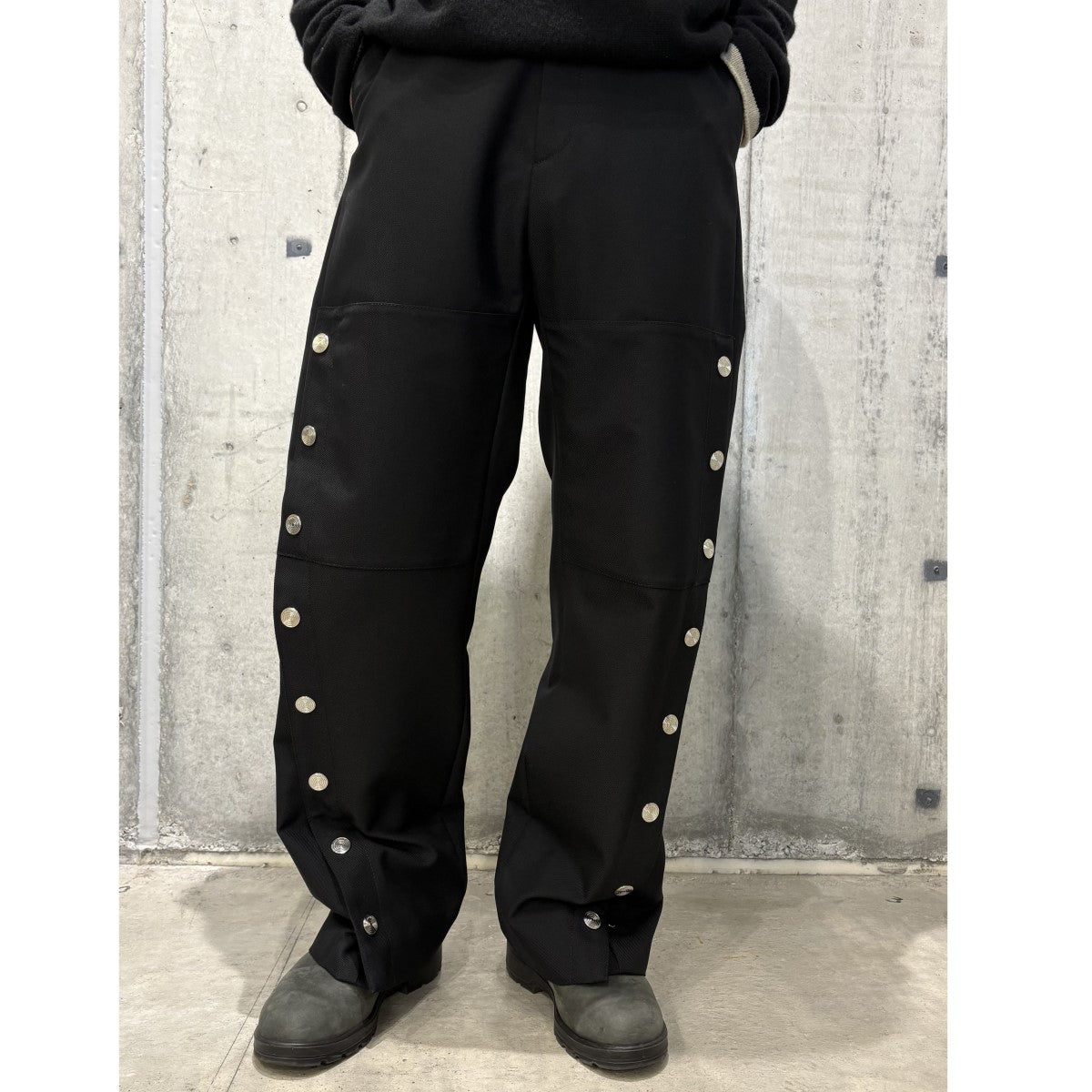 NAMACHEKO 23aw パンツ namacheko 23aw スタッズワイドパンツ - メルカリ