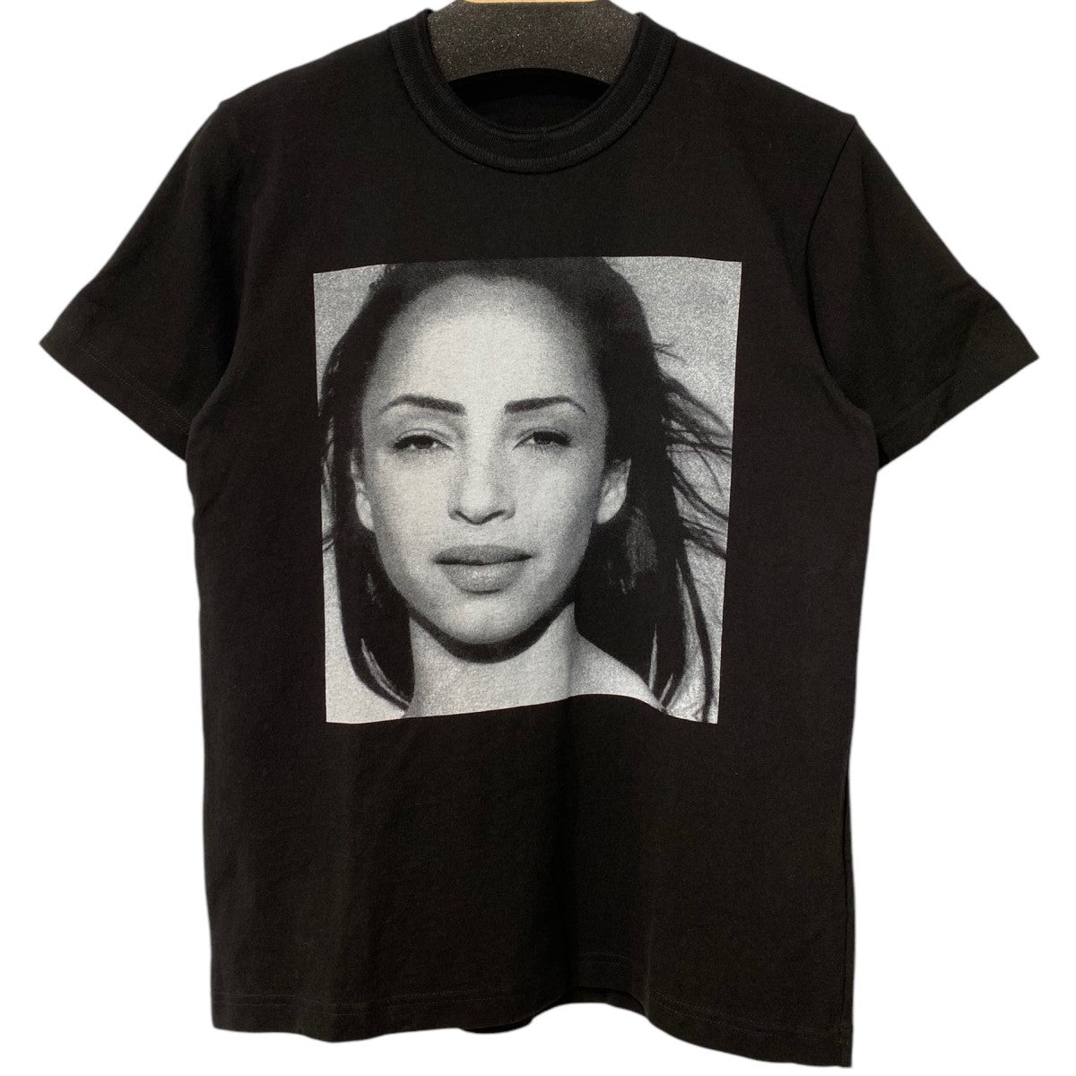sacai×SADE 21SSSADE T-ShirtフォトプリントTシャツ 古着・中古-1枚目のアイテム画像
