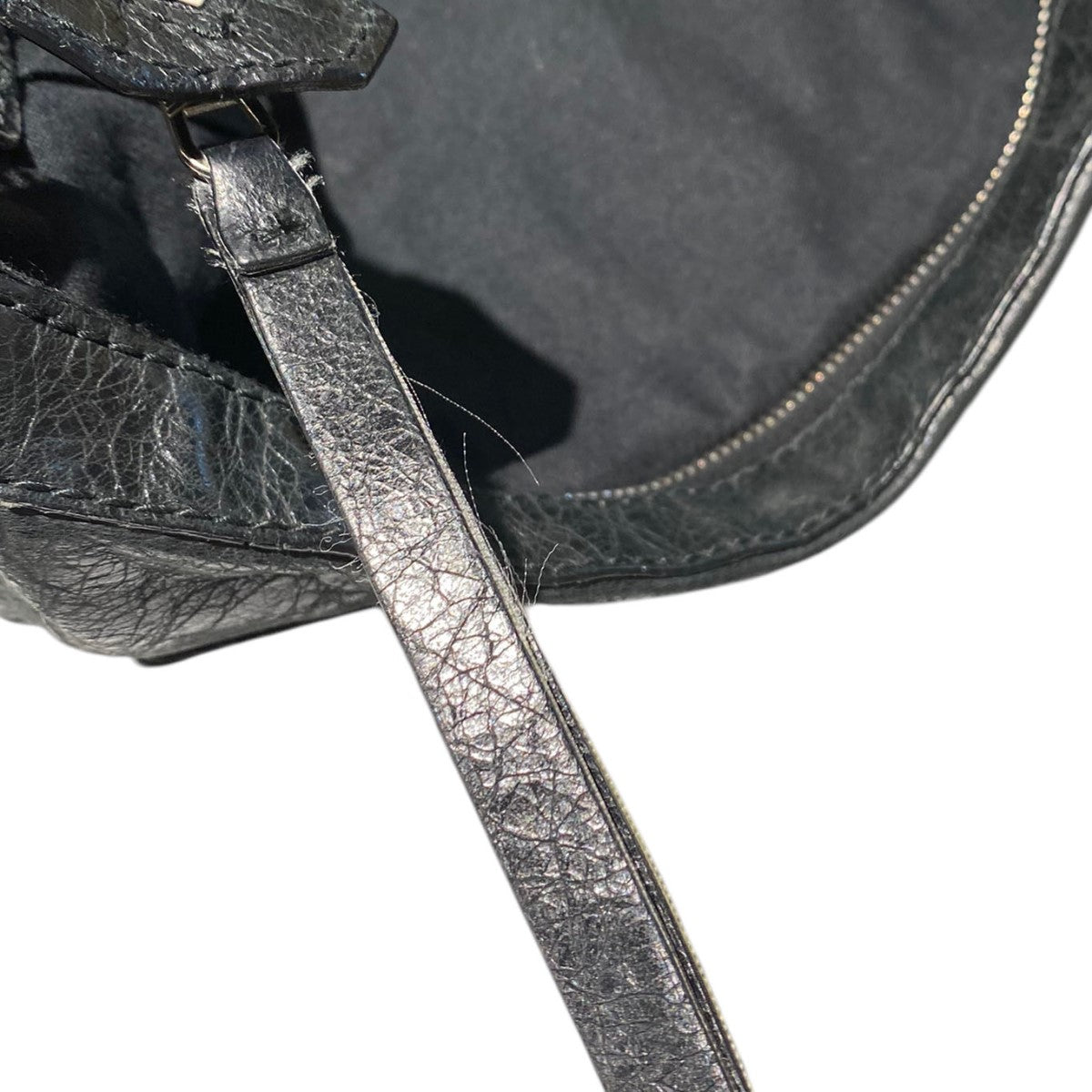 BALENCIAGA(バレンシアガ) THE DAY leather shoulder bagレザー