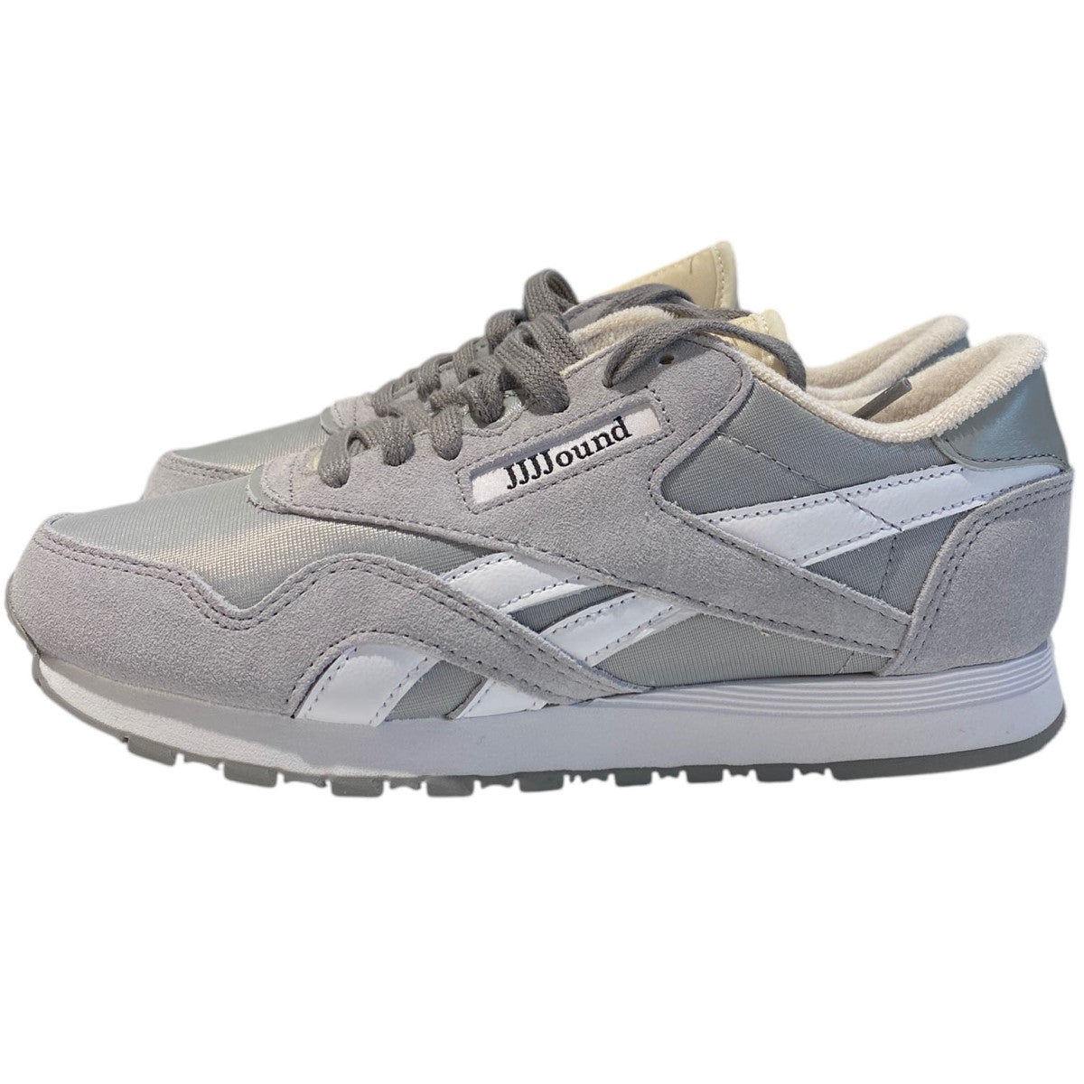 23AWClassic Nylon Greyクラシックナイロンスニーカー