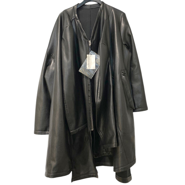 COMME des GARCONS / 24AW/四枚袖/ノーカラー/コート/S/フェイクレザー/BLK/無地/GN-C002 8069000126860_1_grande.jpg?v=