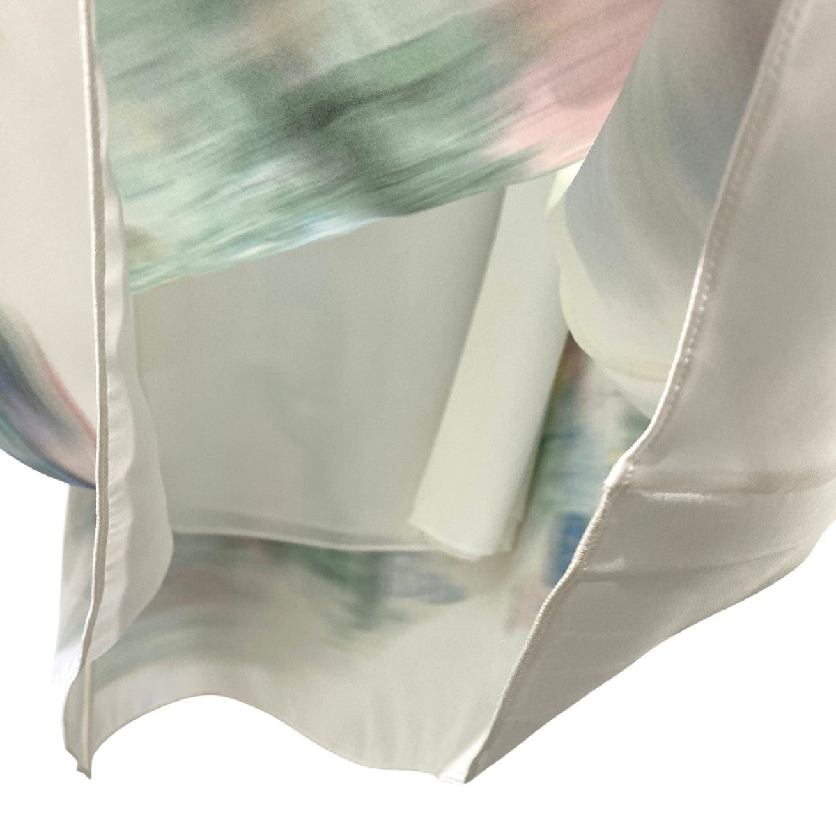 LOEWE(ロエベ) 23AWBlurred print midi skirtレーヨンシルク