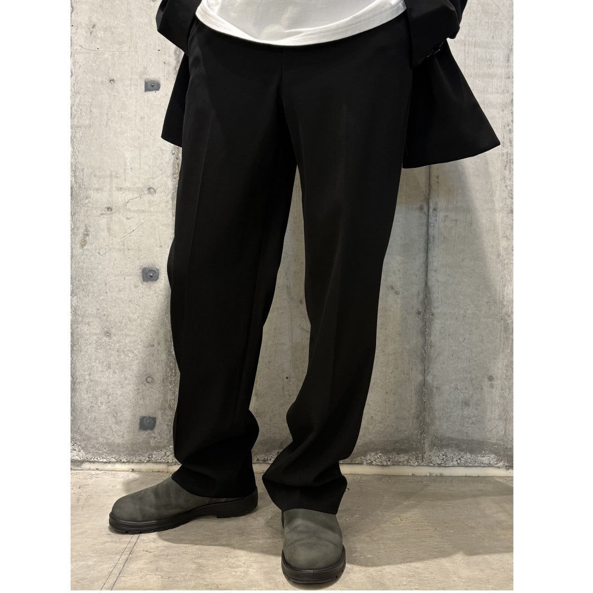 AURALEE Wool Gabardine Double-Breasted Jacket＆Slacksウールギャバジンダブルジャケット＆スラックスパンツ セットアップ 古着・中古-3枚目のアイテム画像