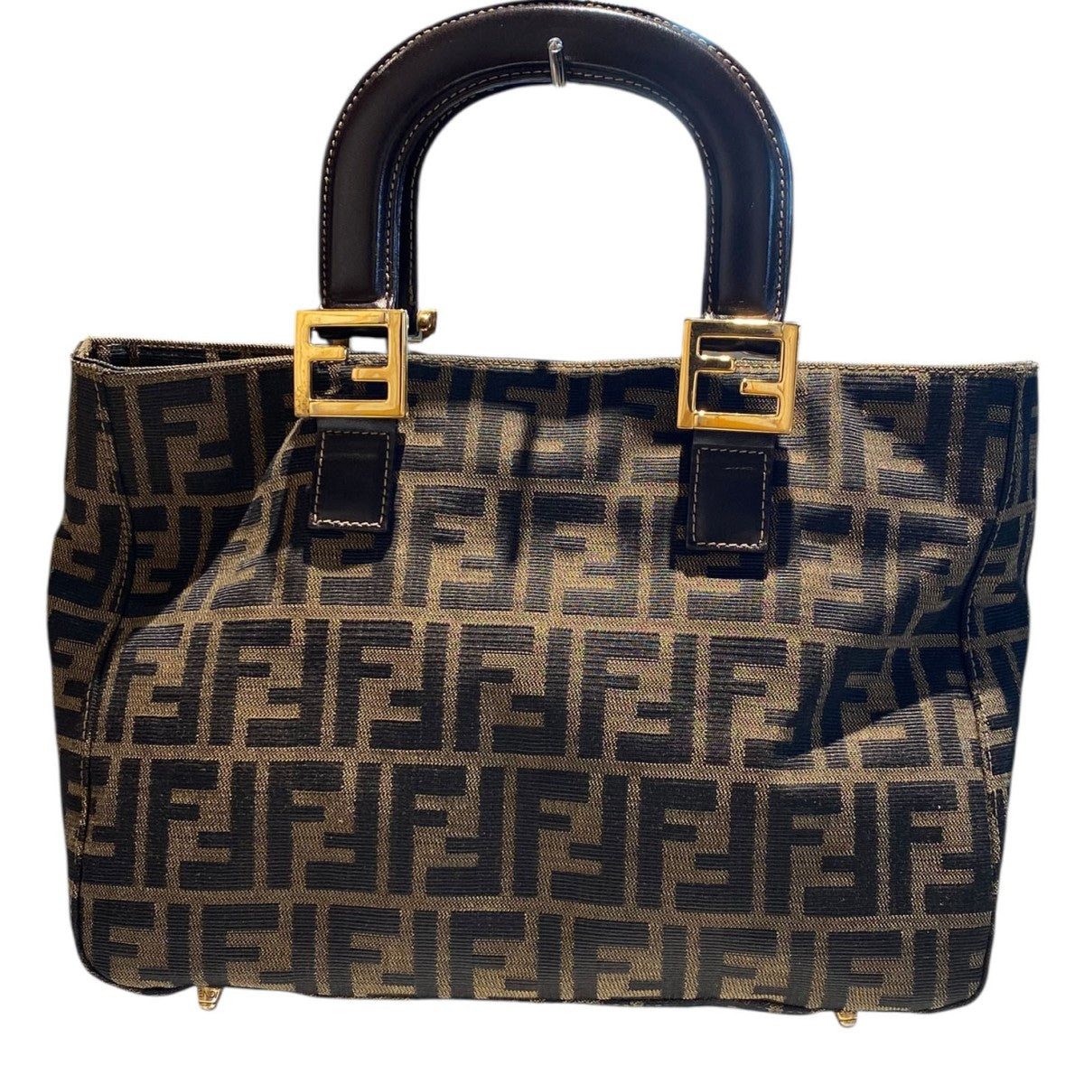美品 フェンディ FENDI ズッカ柄 ぬいぐるみ 50個限定 インテリア 美品 フェンディ FENDI ズッカ柄 ぬいぐるみ 50個限定