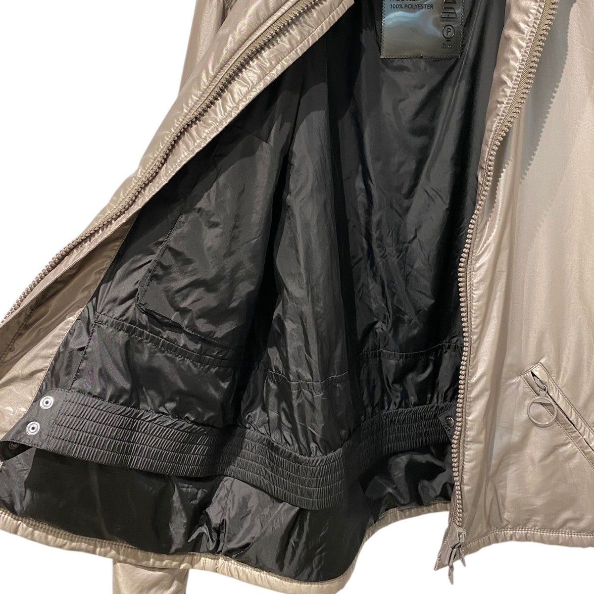 PRADA SPORT ナイロンジャケット　XL PRADA SPORTS(プラダスポーツ) ナイロン中綿ZIPジャケット