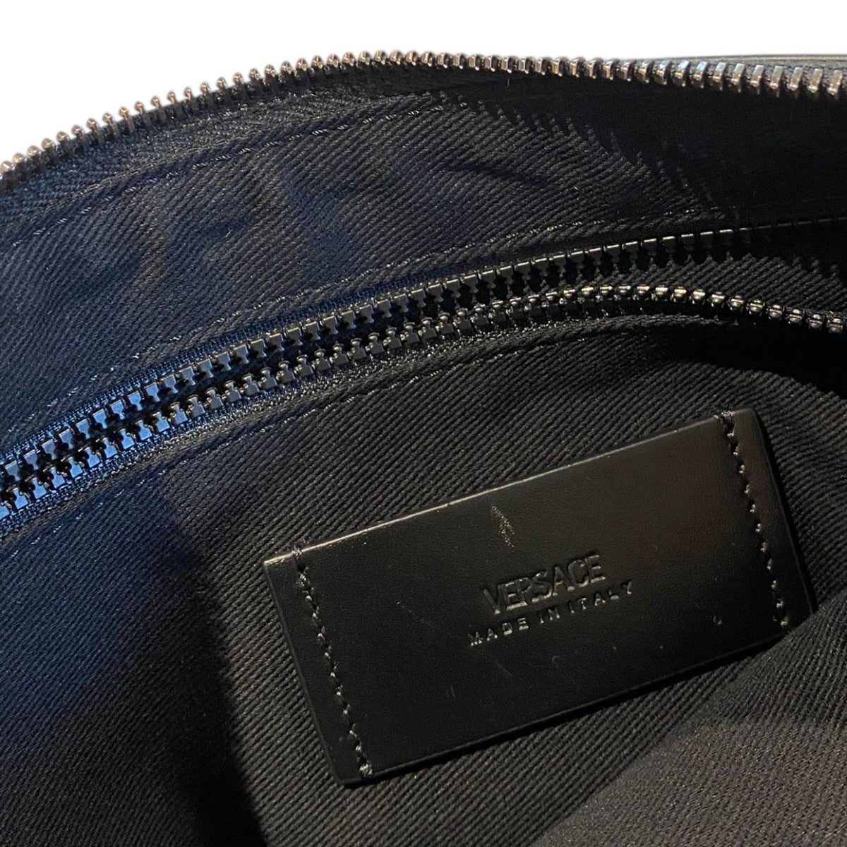 VERSACE(ヴェルサーチ) バロッコジャガードポーチストラップ付