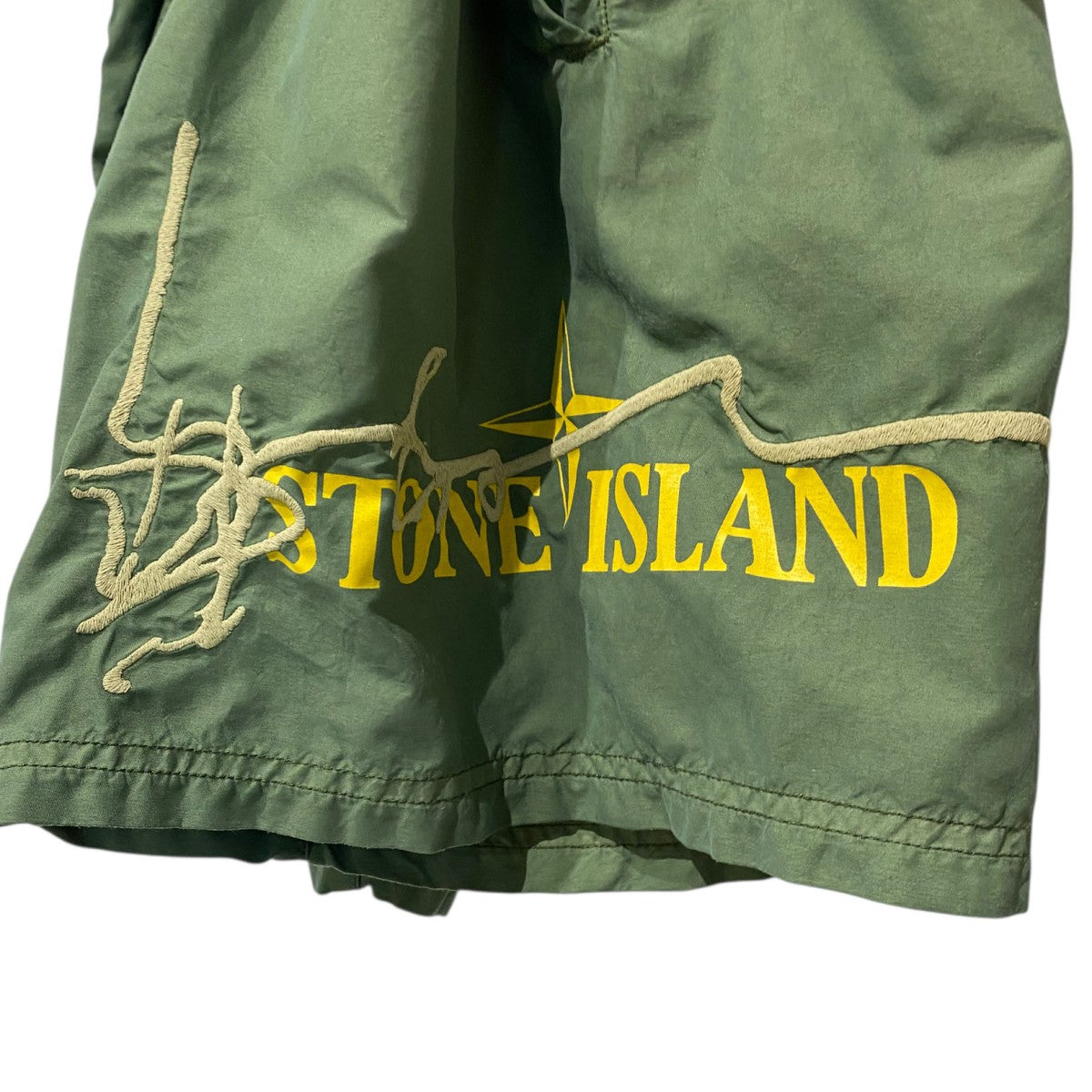 STONE ISLANDガーメントダイナイロンメタルショーツ STONE ISLAND(ストーンアイランド)ガーメントダイナイロンメタル