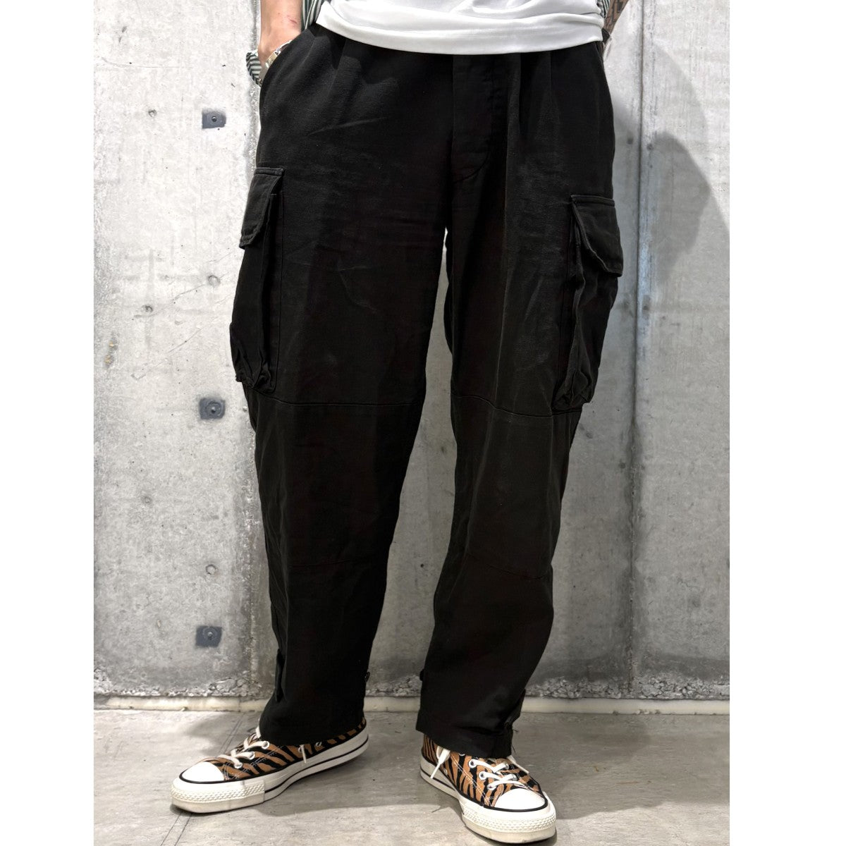 comoli 22ss ブラック6ポケットパンツ　1 comoli【コモリ】22ss ブラック6ポケットパンツレビュー￼ | F