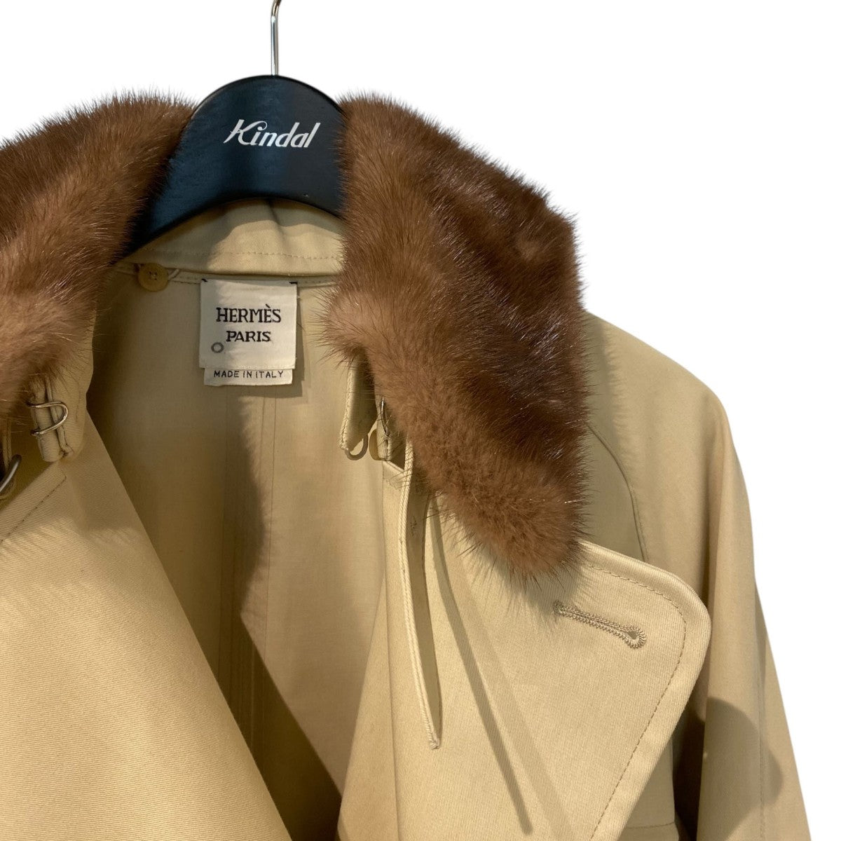HERMES(エルメス) 付け襟ファー／アームバックZIPシーリング