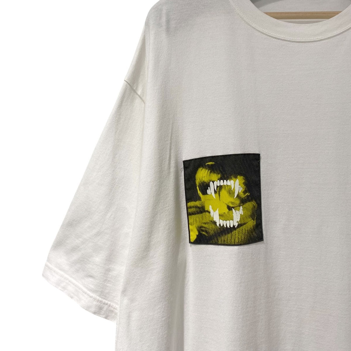 UNDERCOVER 25SSランダムプリントパッチTシャツUP1E4805-1 古着・中古-4枚目のアイテム画像