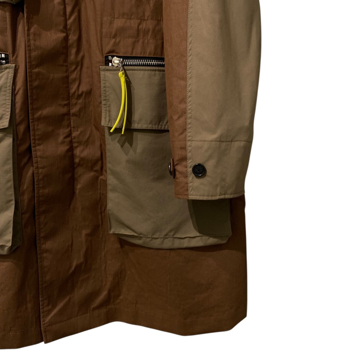 J．W．ANDERSON 22SSLong Utility Parkaロゴレザーパッチミリタリーコート 古着・中古-5枚目のアイテム画像