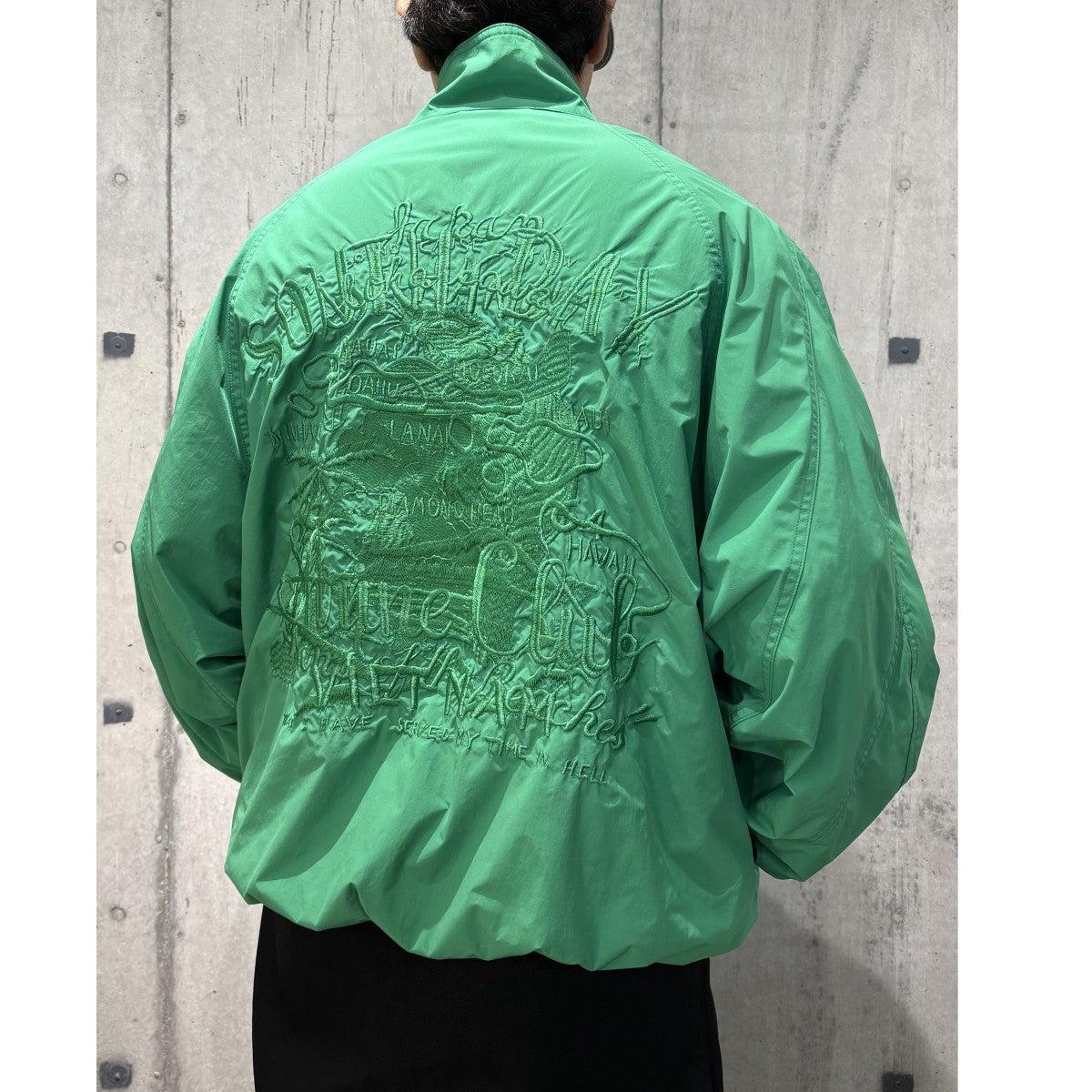 doublet(ダブレット) 23AWChaos Embroidery Track Jacketバック刺繍