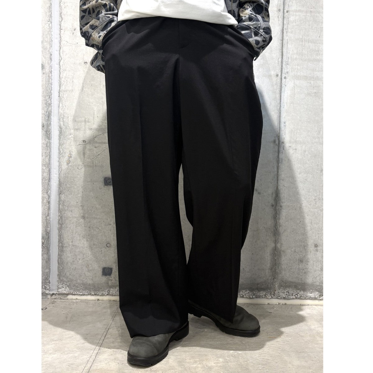 VALENTINO Loose Fit Straight Leg Trousersルーズフィットワイドバギーストレートスラックスパンツ 古着・中古-2枚目のアイテム画像