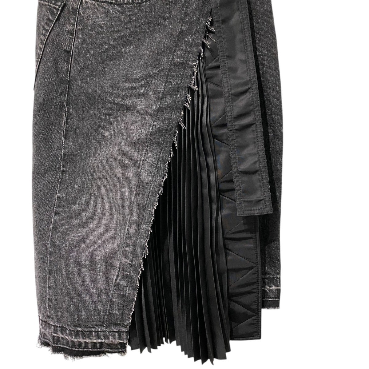 sacai(サカイ) 19AWDocking Wrap Pleated Denim Skirtドッキングラップ