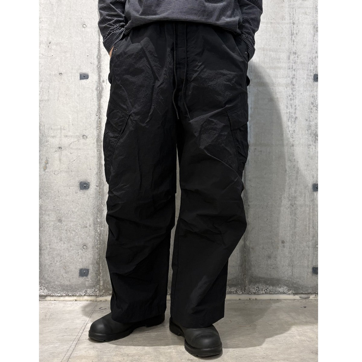 STUDIOUS〈別注〉　ナイロンパンツ MARKA×STUDIOUS 24SS別注TECH OVER PANTSテックオーバーミリタリー