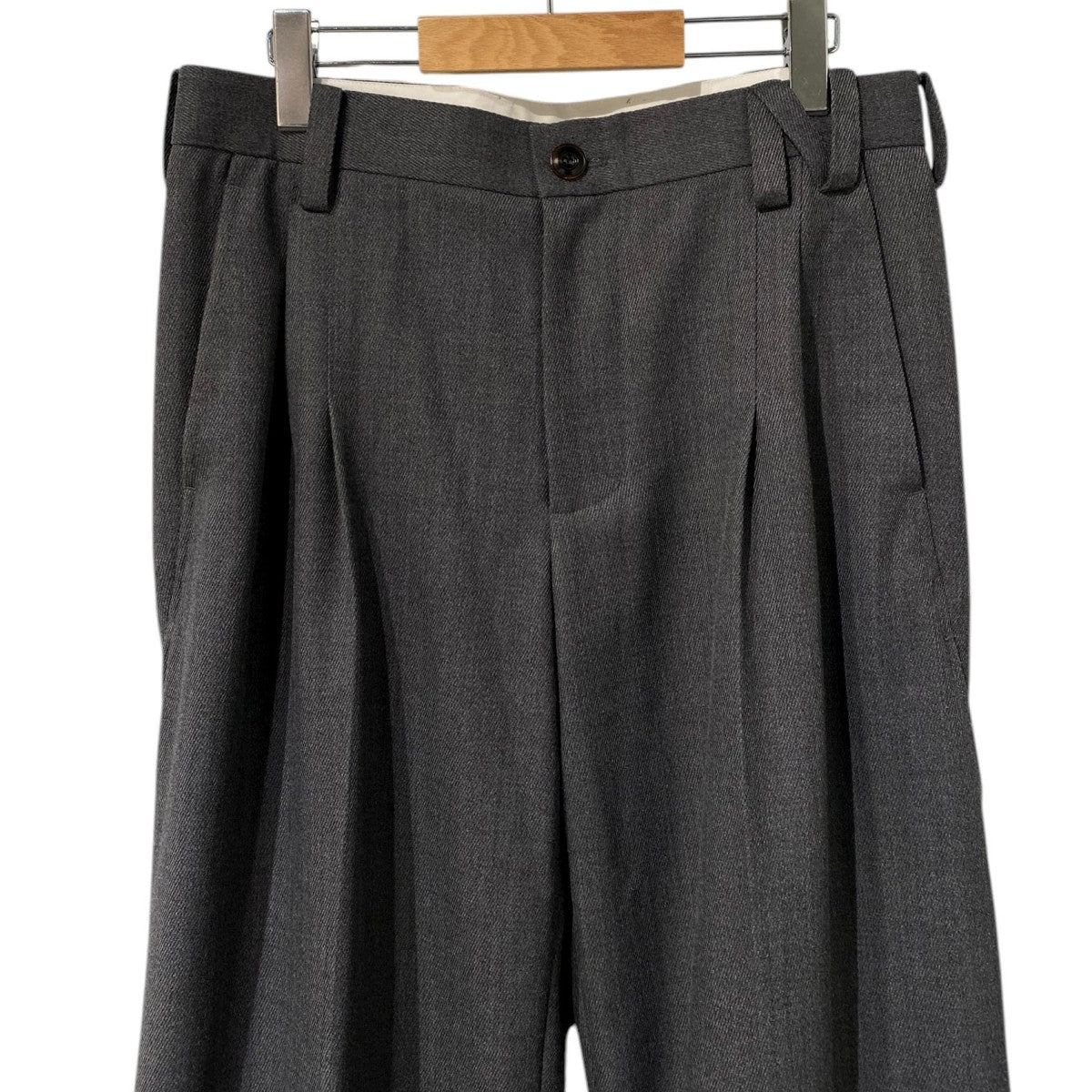 NULLUS(ヌルス) 25AWQUILL PEN TAILORED TROUSERワイドレイヤード