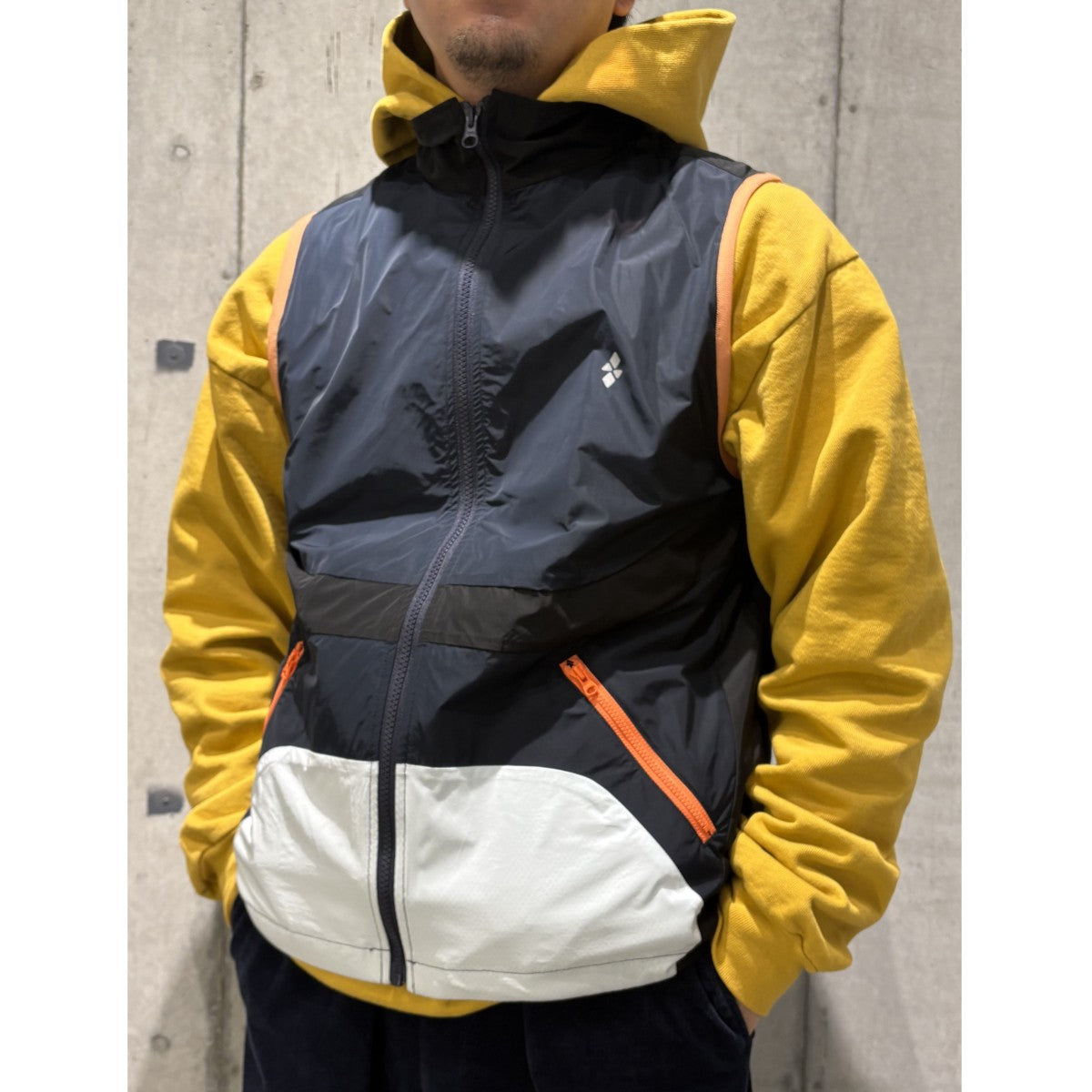 SPECIAL GUEST 23SSTECH VESTテックベスト 古着・中古-2枚目のアイテム画像