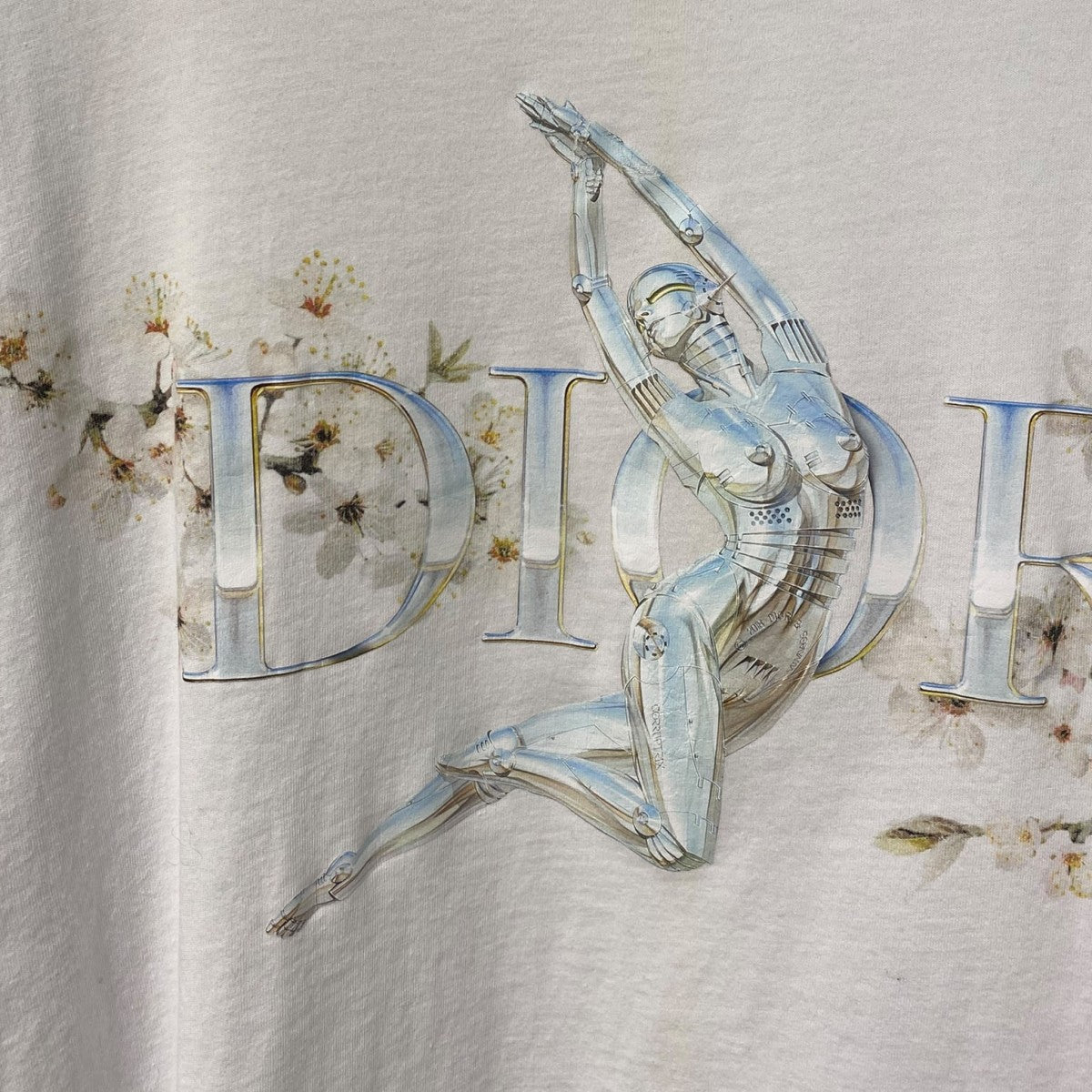 DIOR(Kim Jones)×Hajime Sorayama 19SSセクシーロボットプリントTシャツ 古着・中古-4枚目のアイテム画像