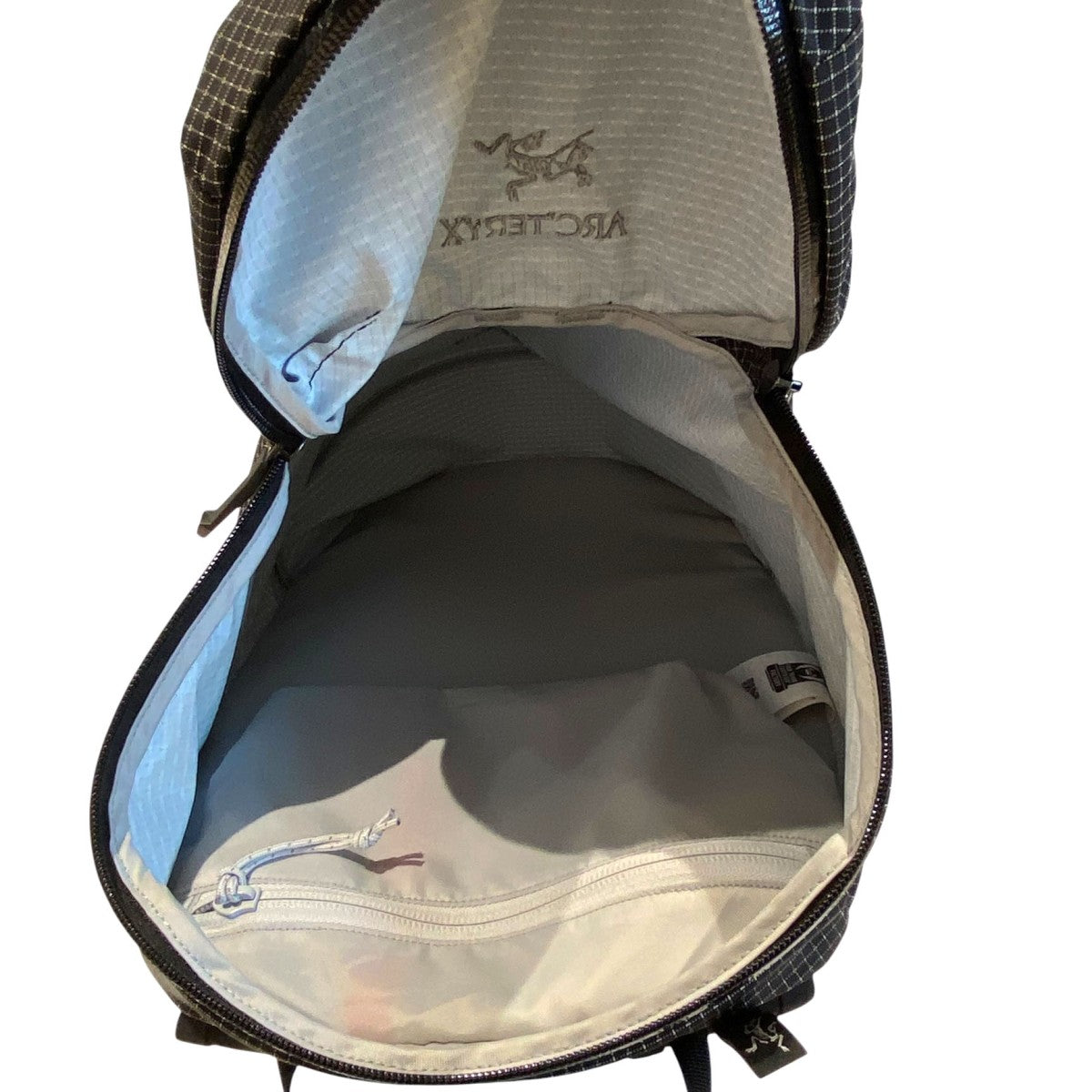 KONSEAL 15 BACKPACK TECHテックコンシールナイロンバックパックバッグ
